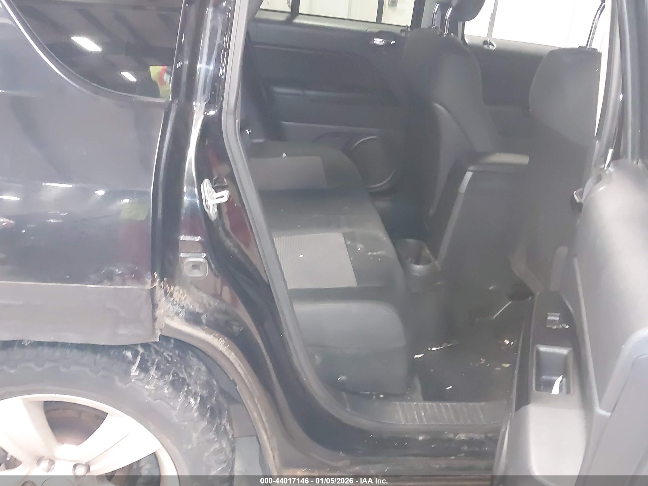JEEP COMPASS image 8