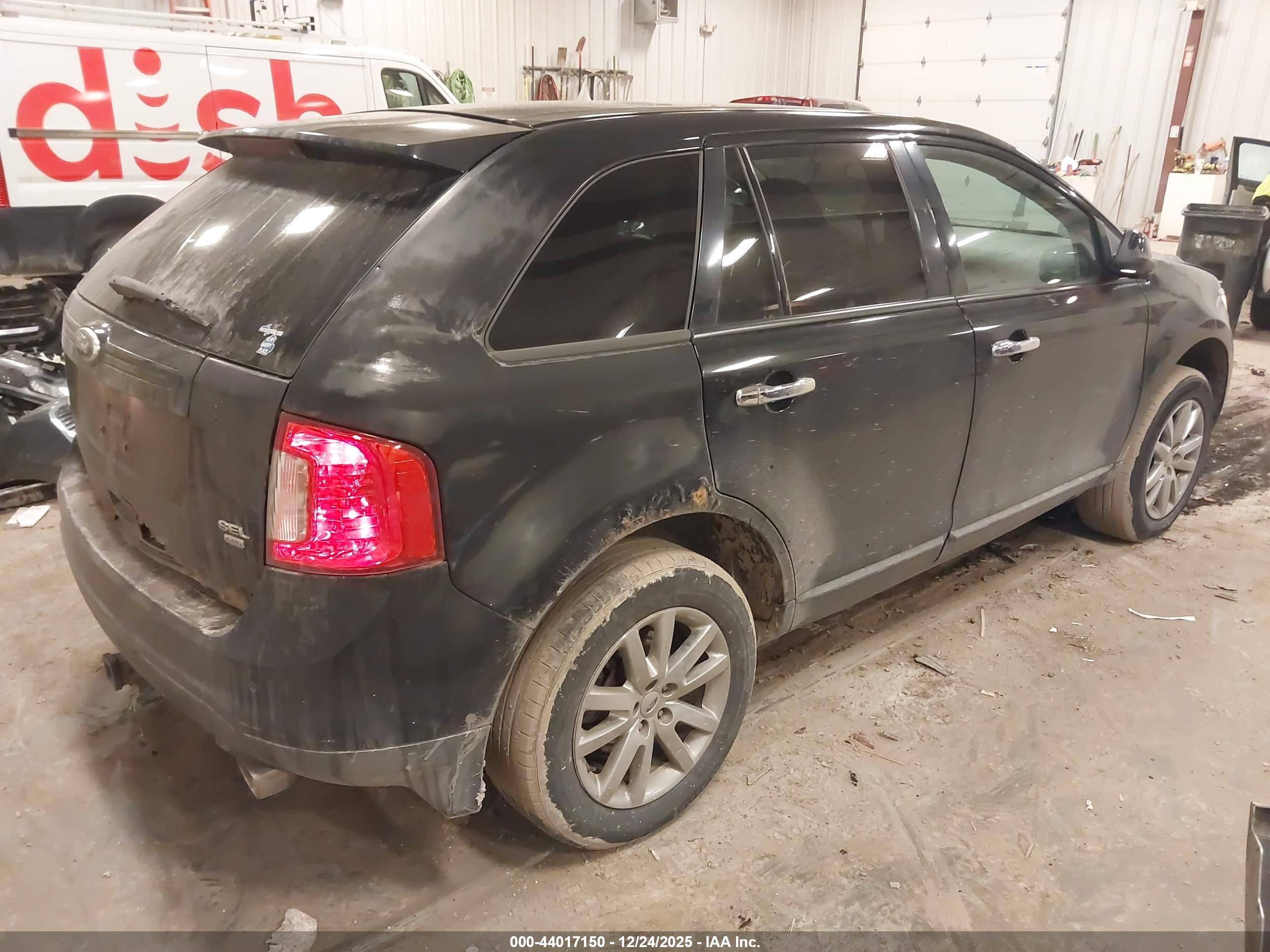 FORD EDGE image 4