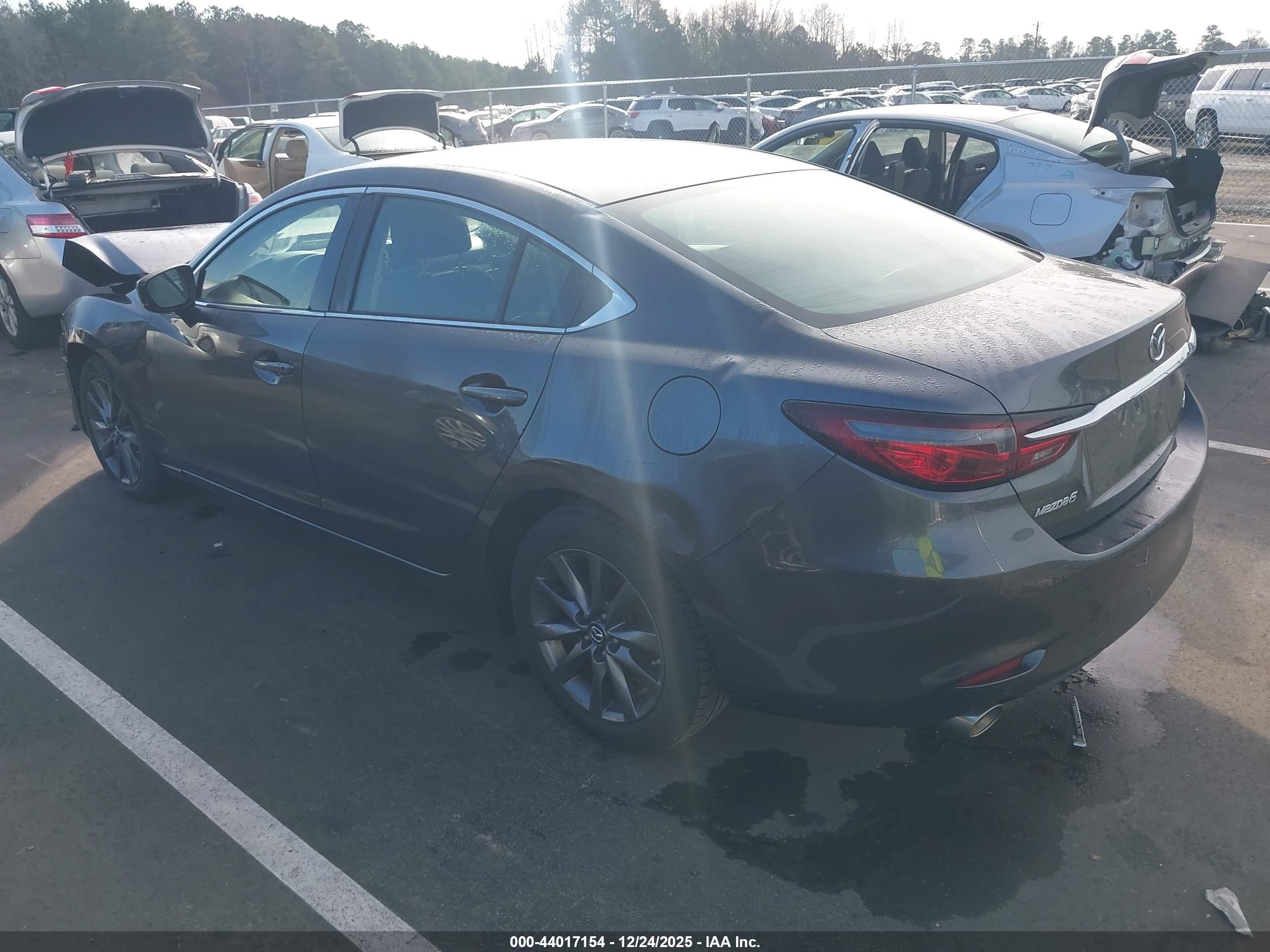 MAZDA MAZDA6 image 3