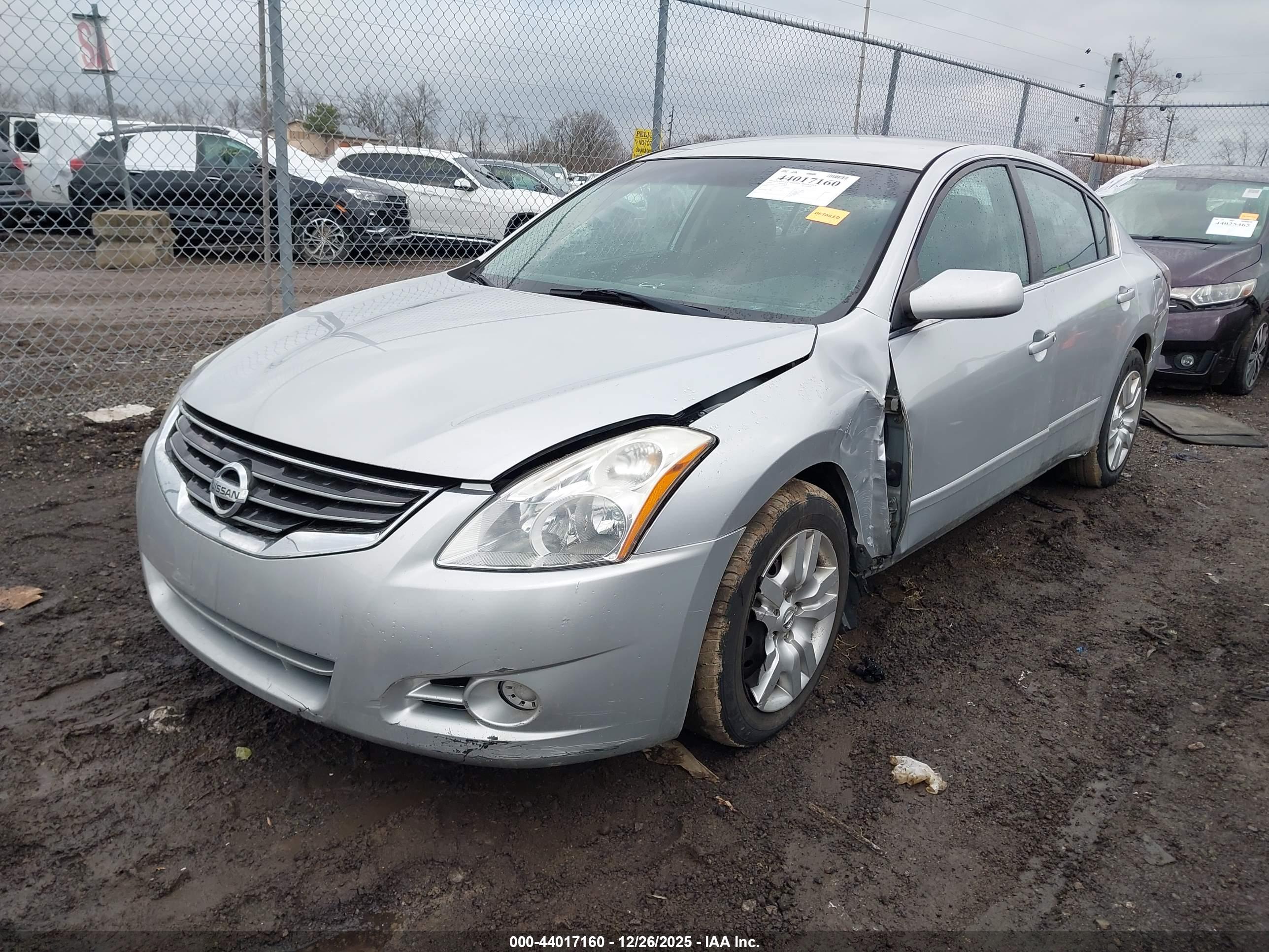 NISSAN ALTIMA image 2