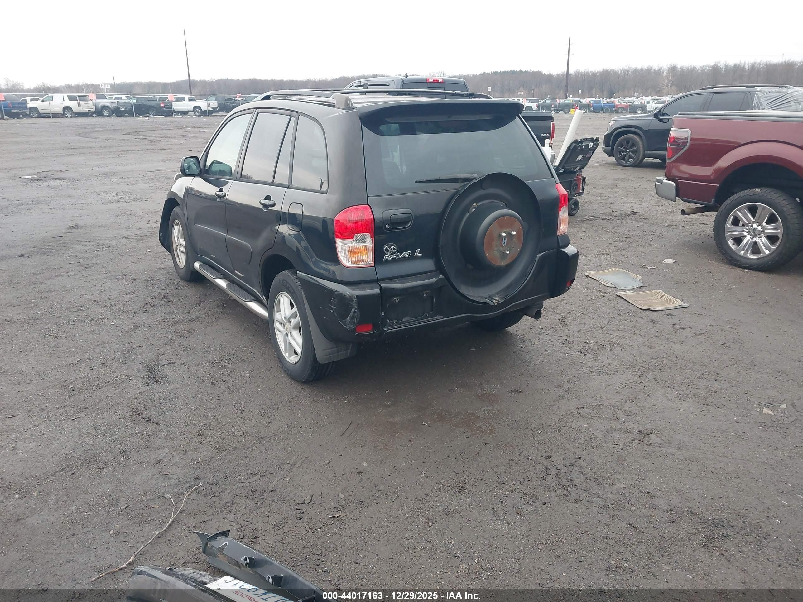TOYOTA RAV4 image 3