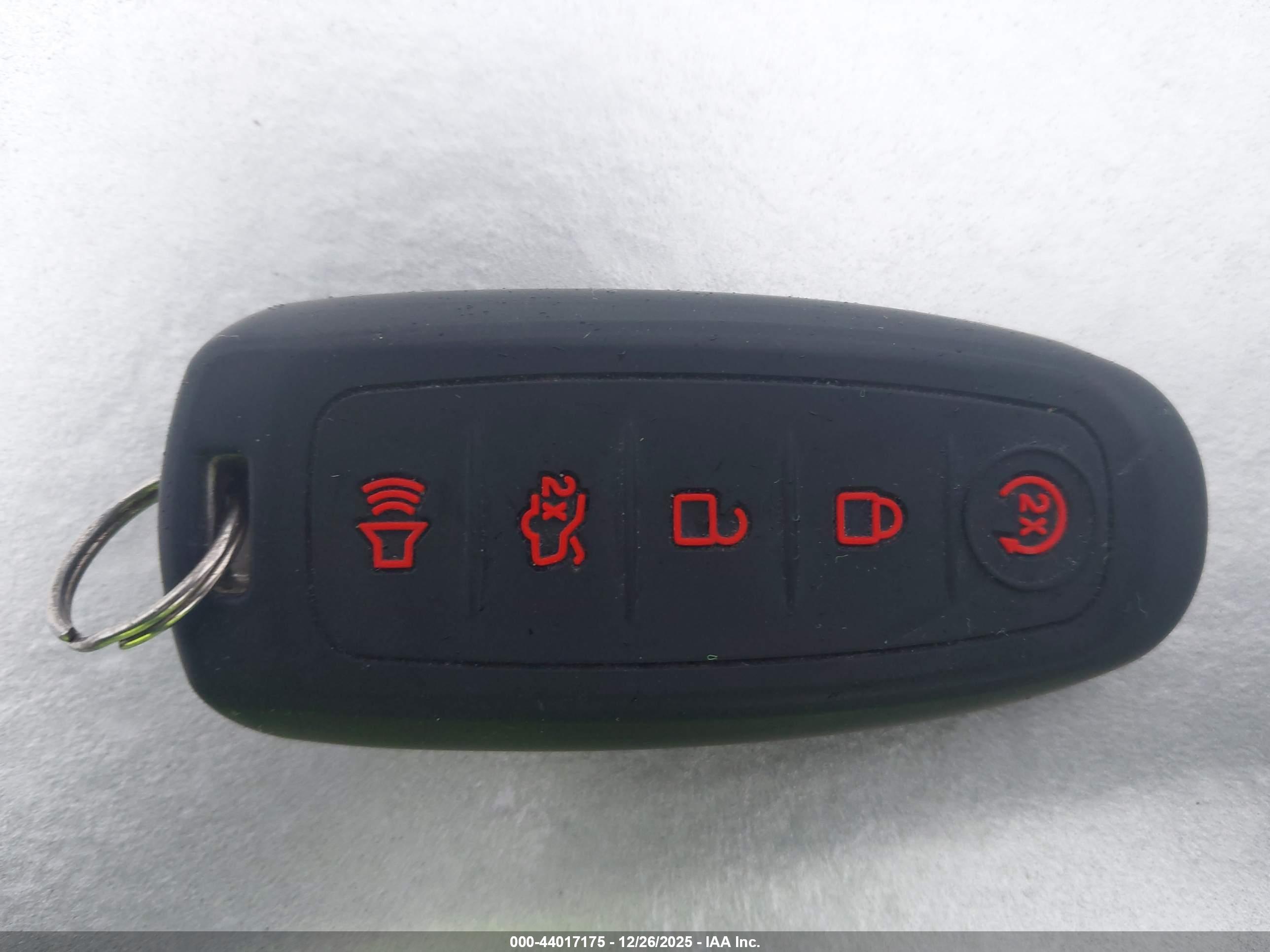 FORD ESCAPE image 11