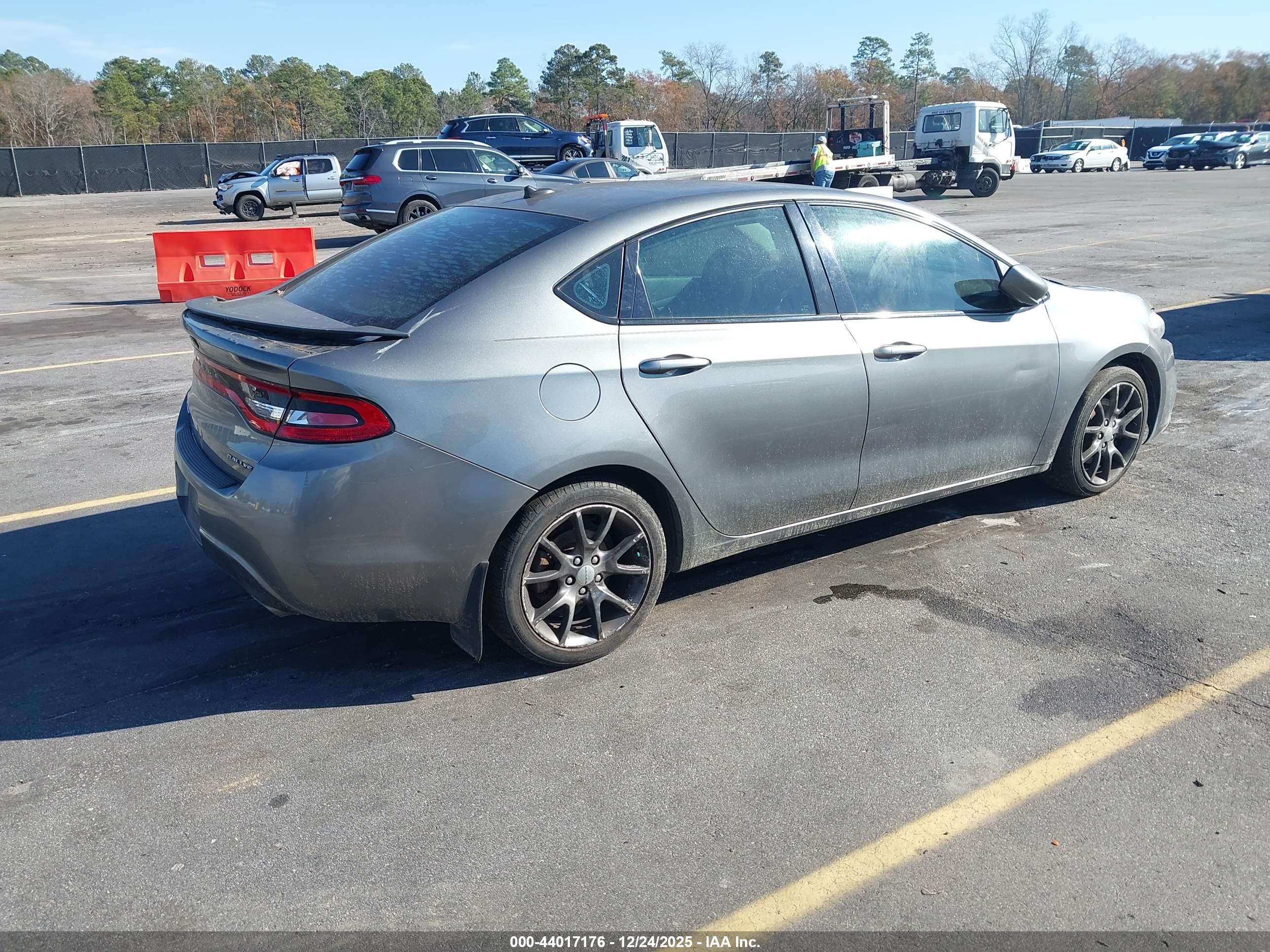 DODGE DART image 4