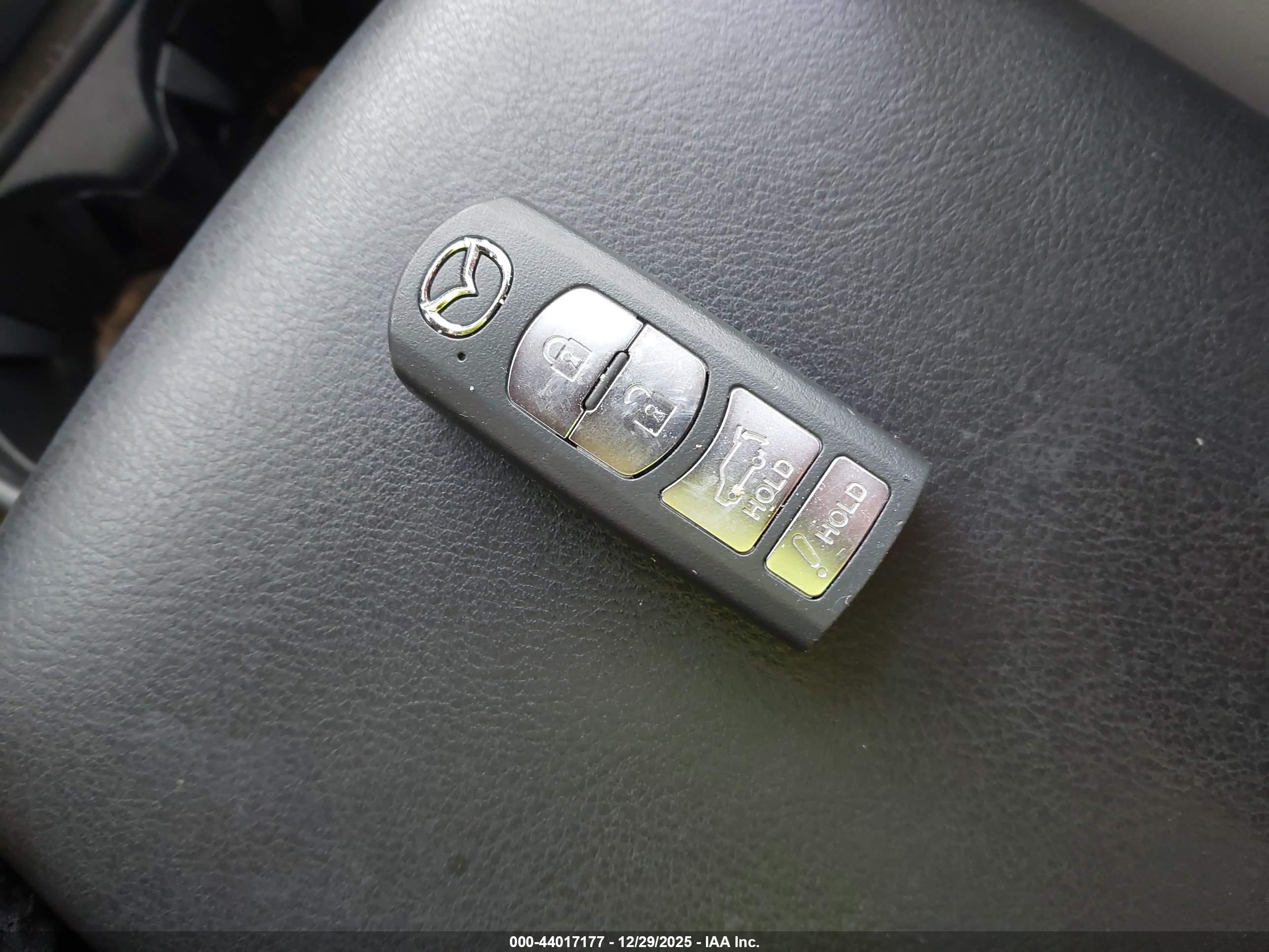MAZDA CX-5 image 11