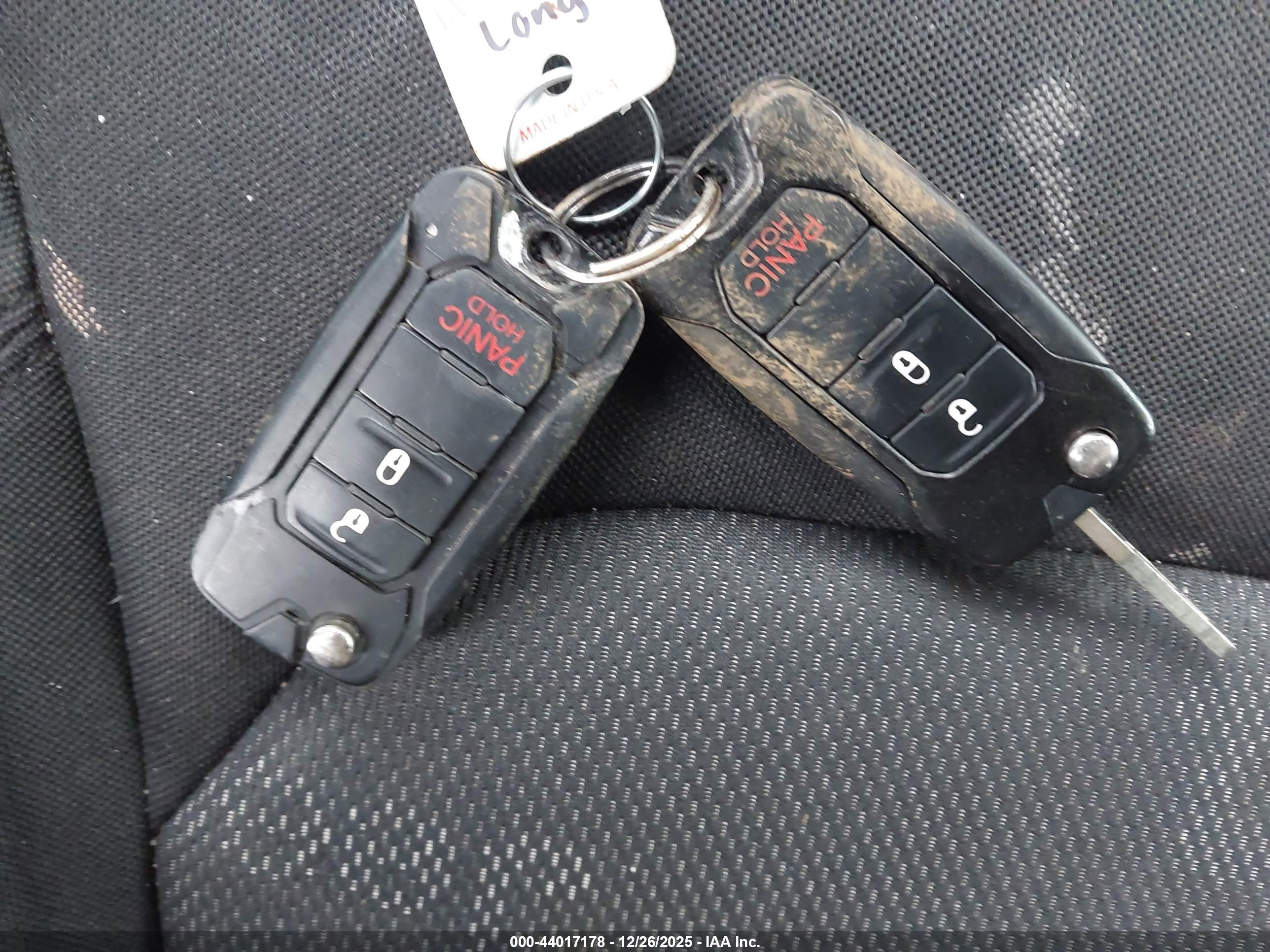 JEEP RENEGADE image 11