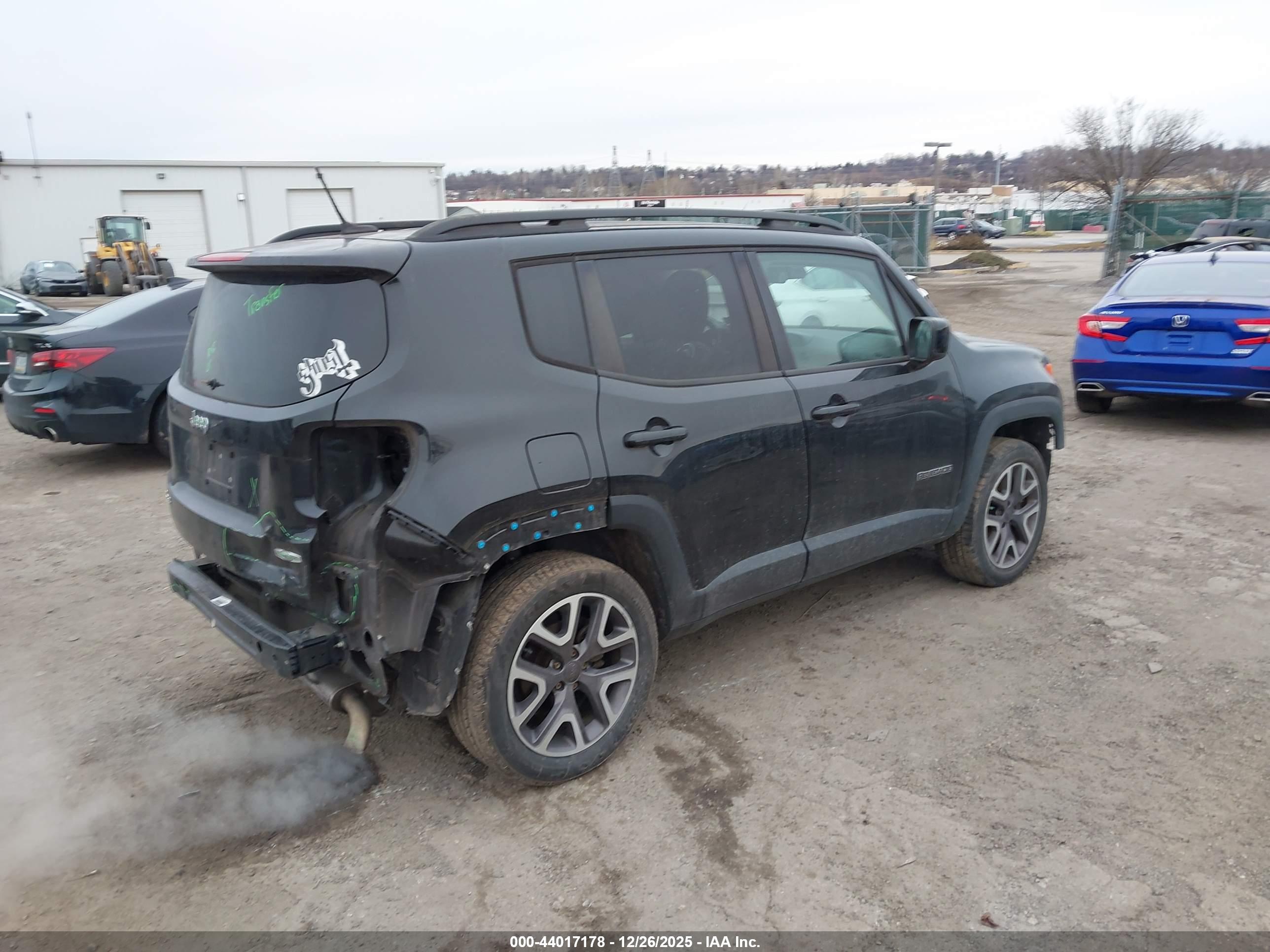 JEEP RENEGADE image 4