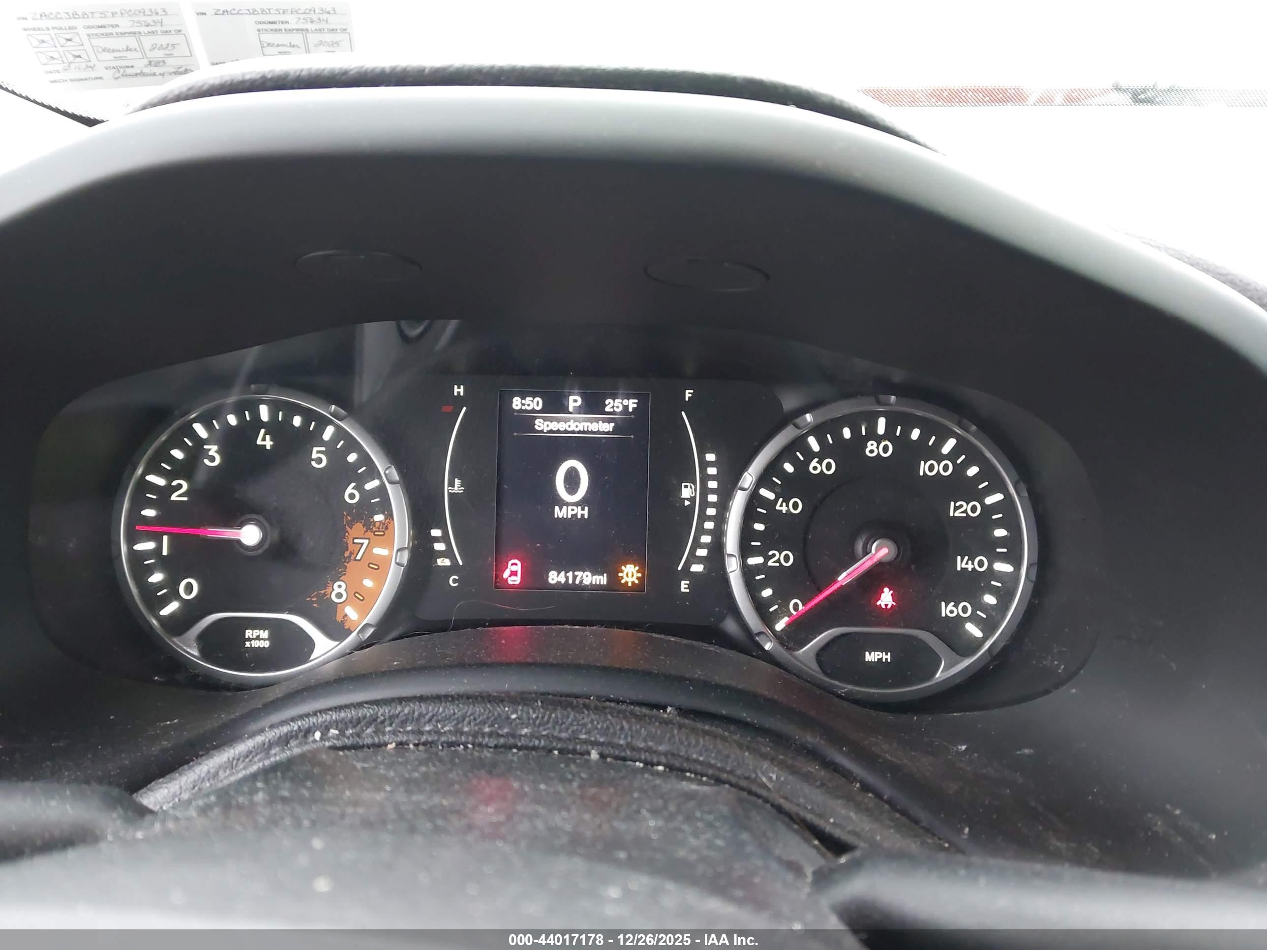 JEEP RENEGADE image 7