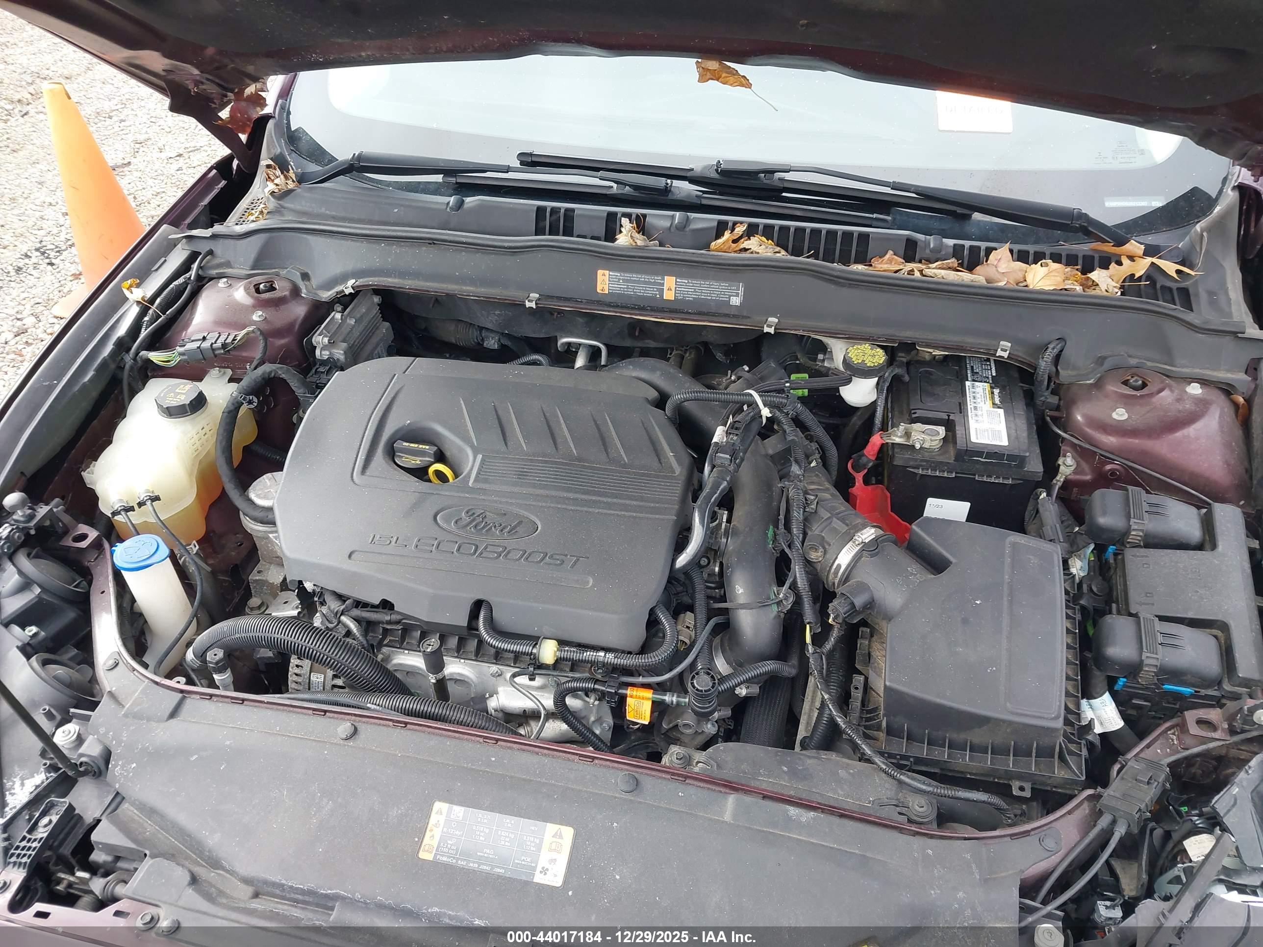 FORD FUSION image 10