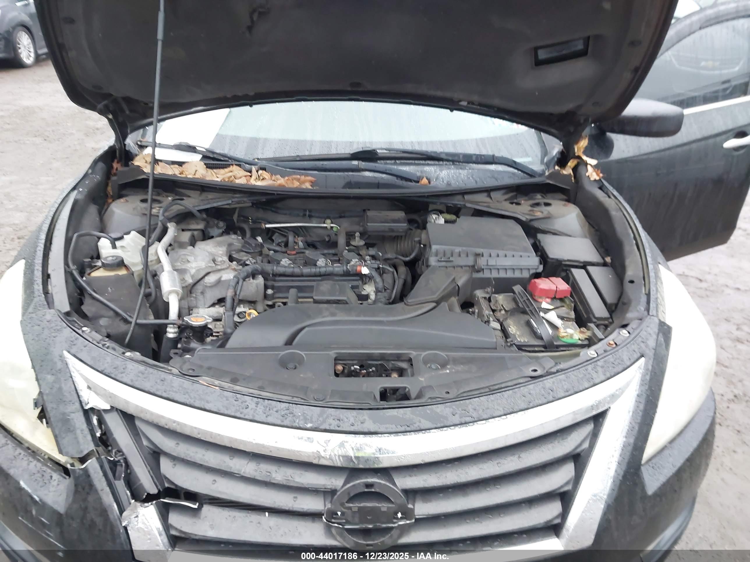 NISSAN ALTIMA image 10