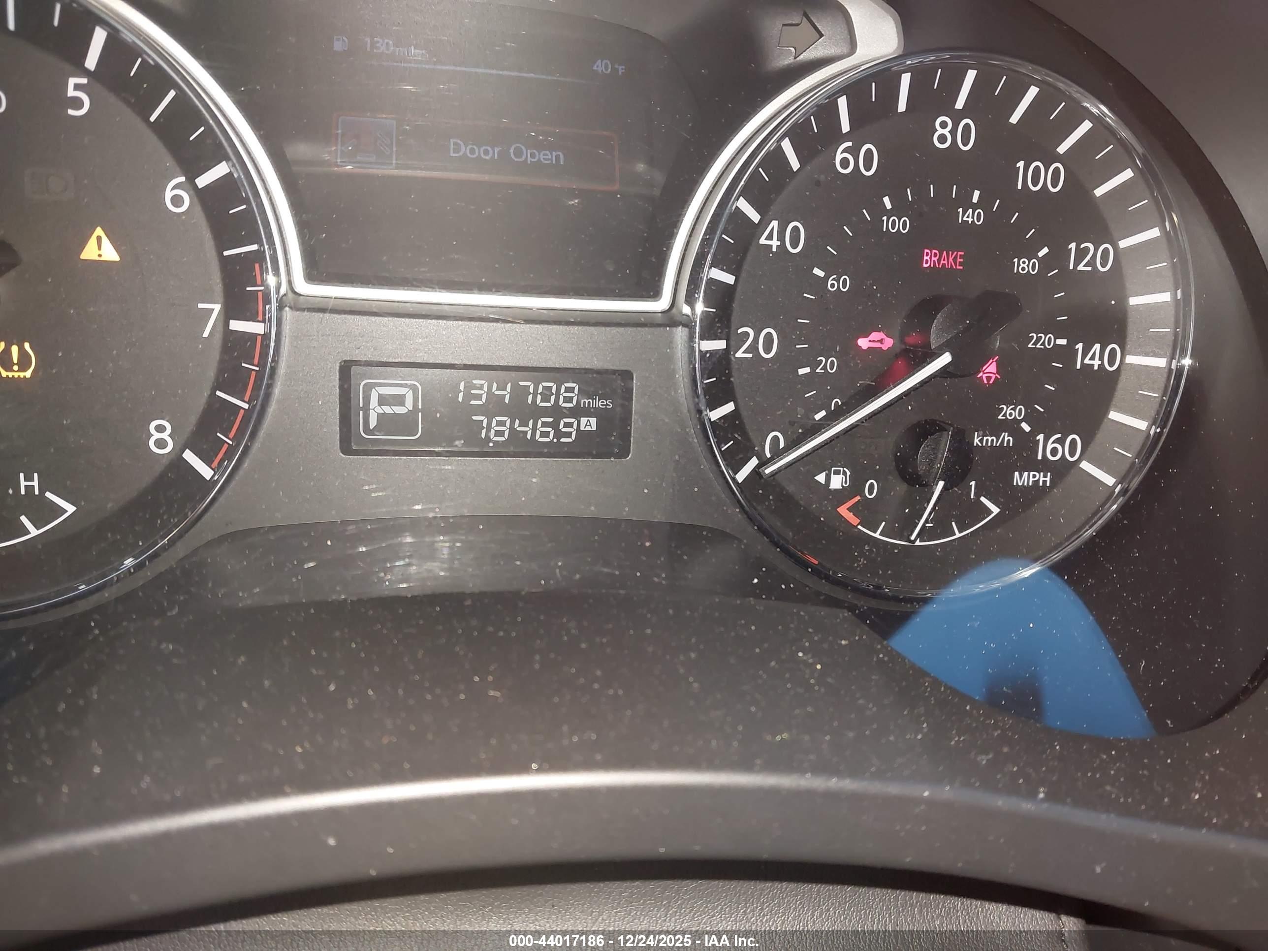 NISSAN ALTIMA image 7