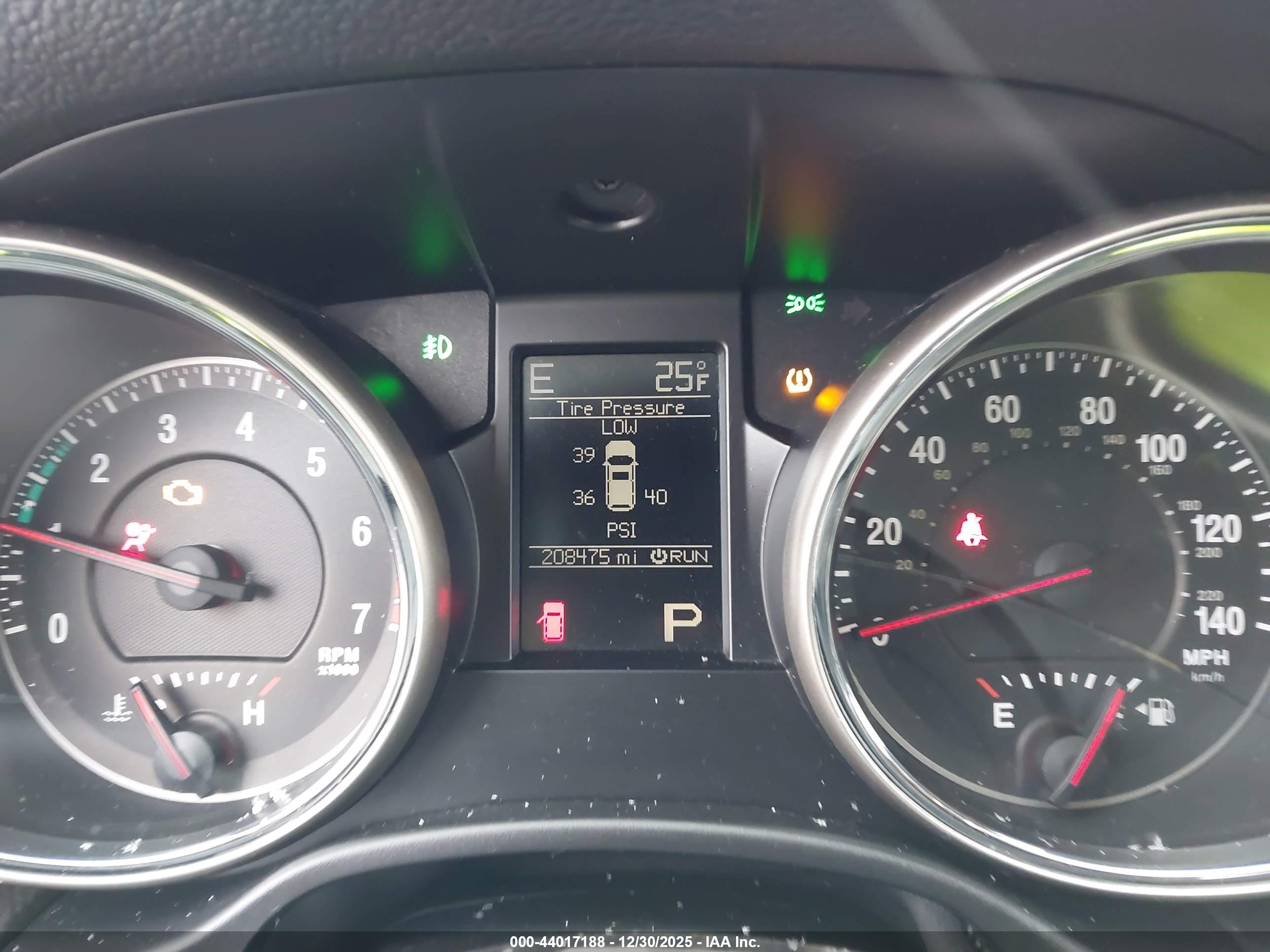 JEEP GRAND image 7