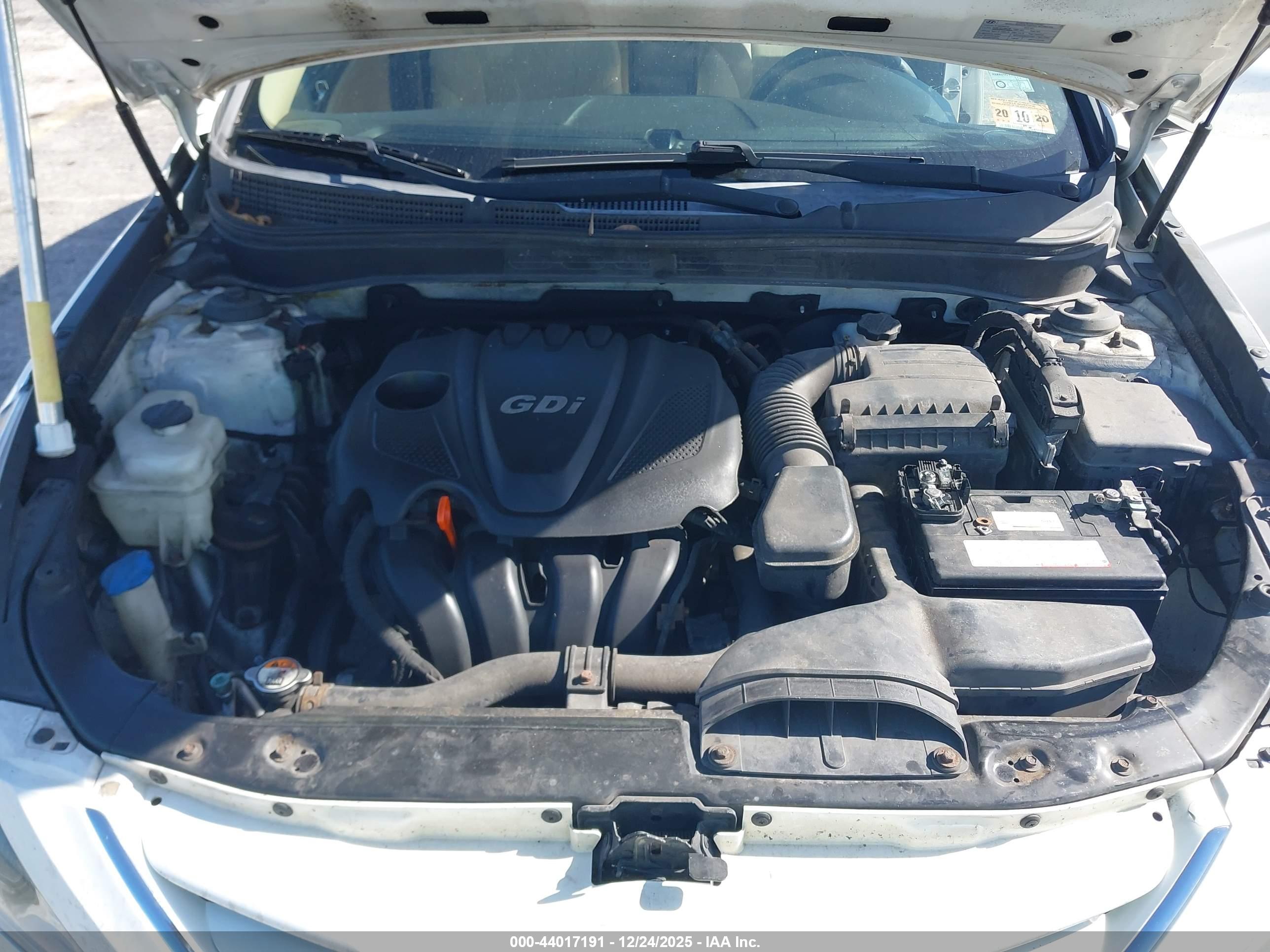 HYUNDAI SONATA image 10