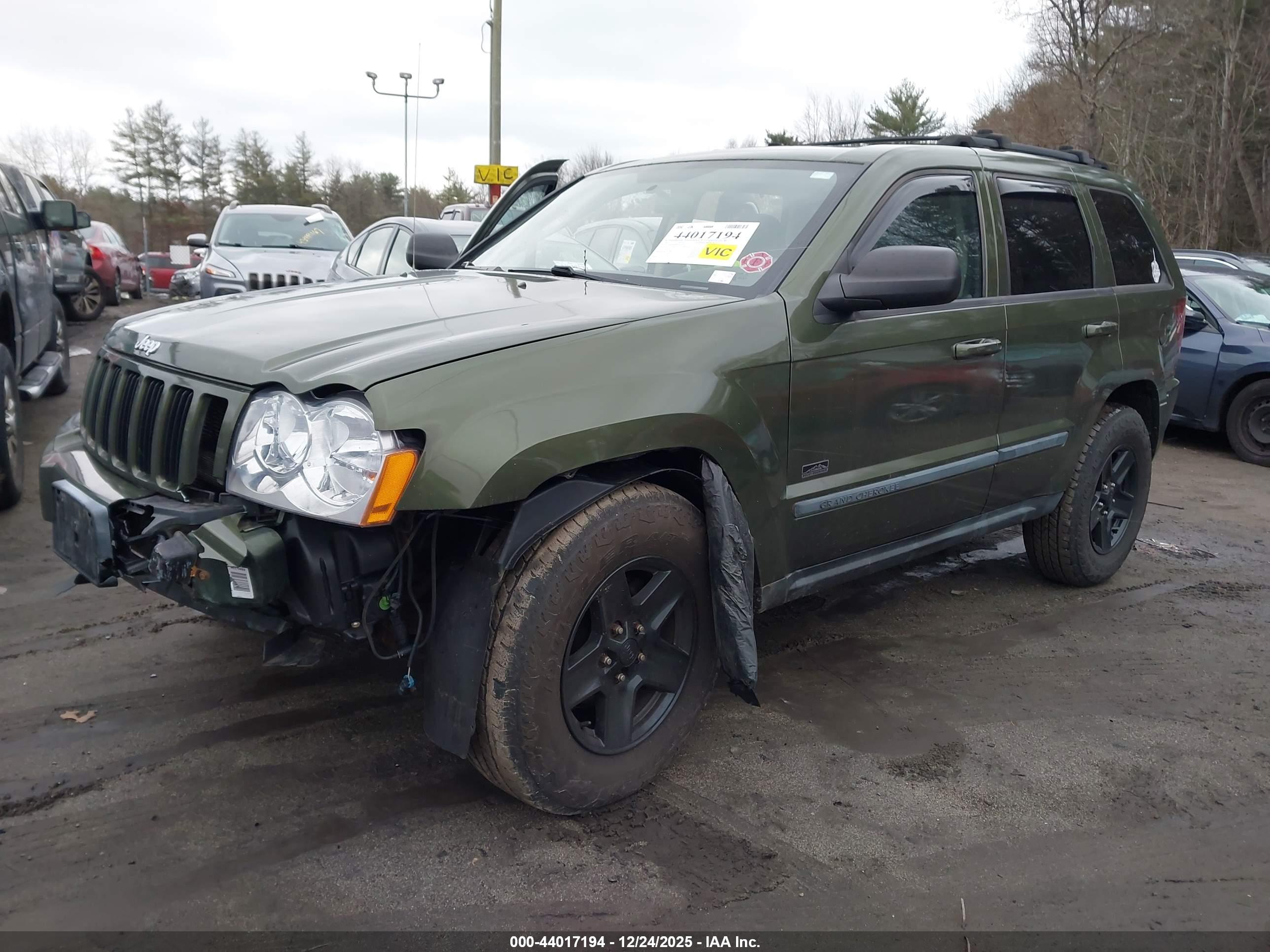 JEEP GRAND image 2
