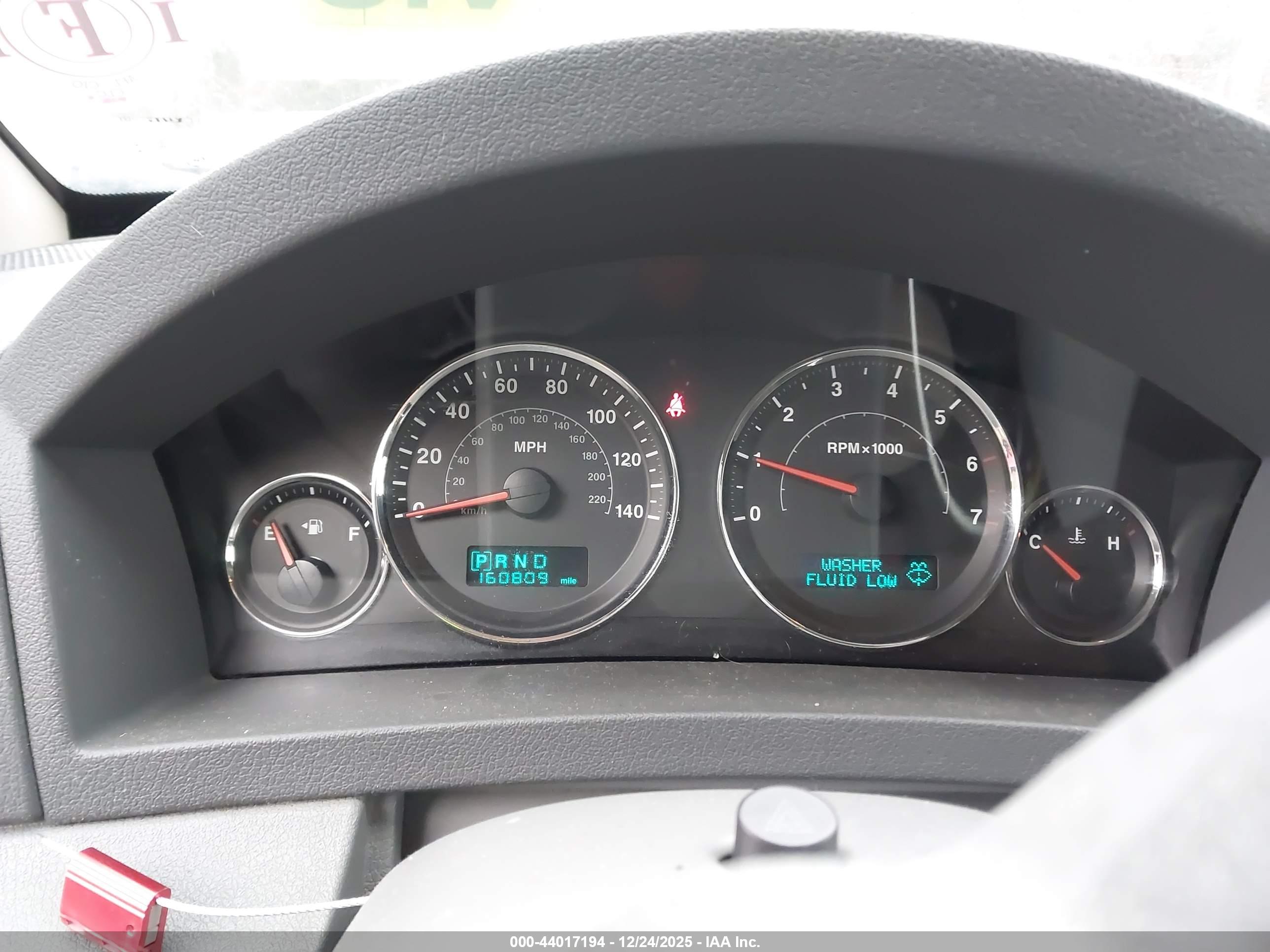 JEEP GRAND image 7