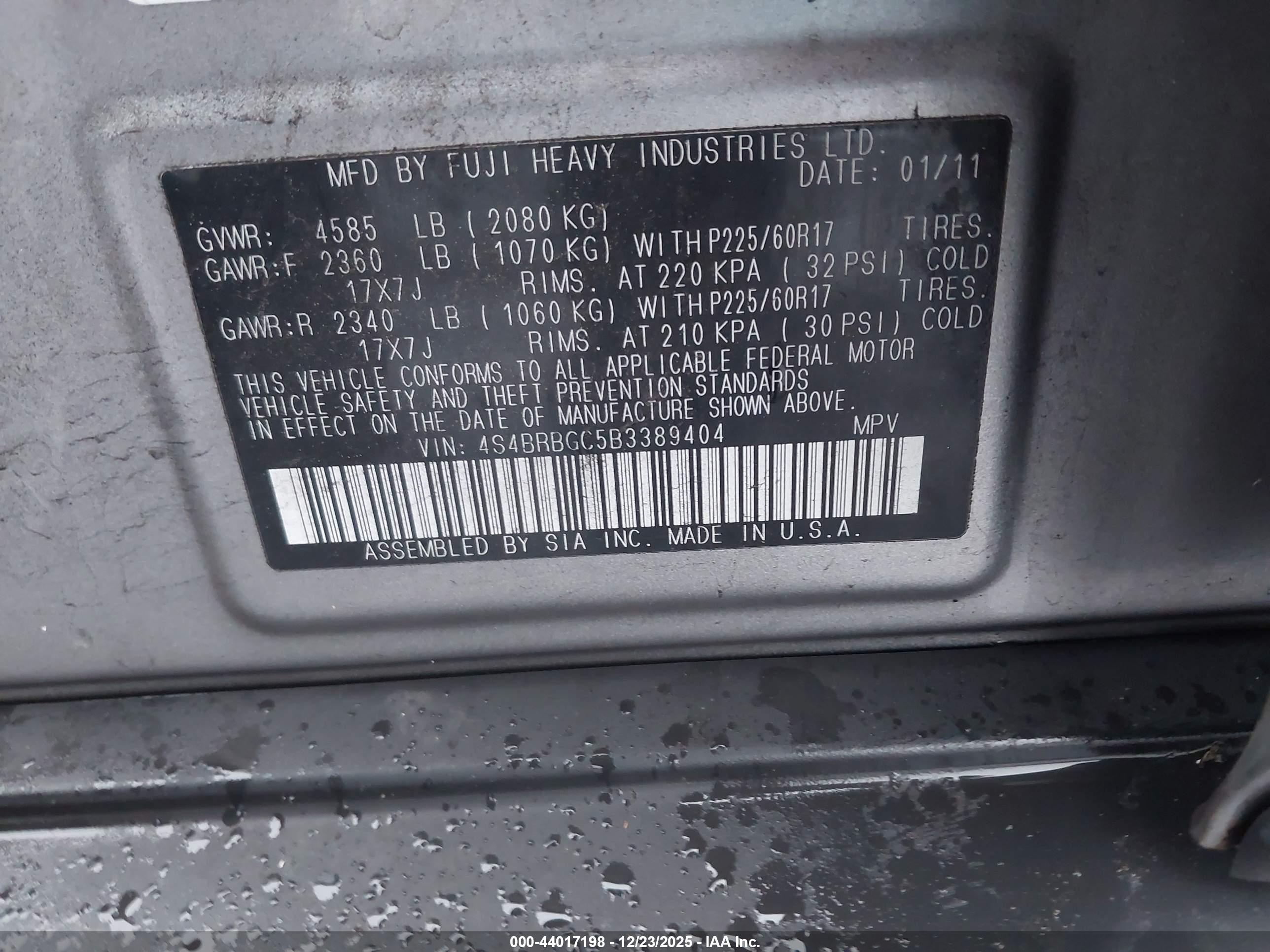 SUBARU OUTBACK image 9