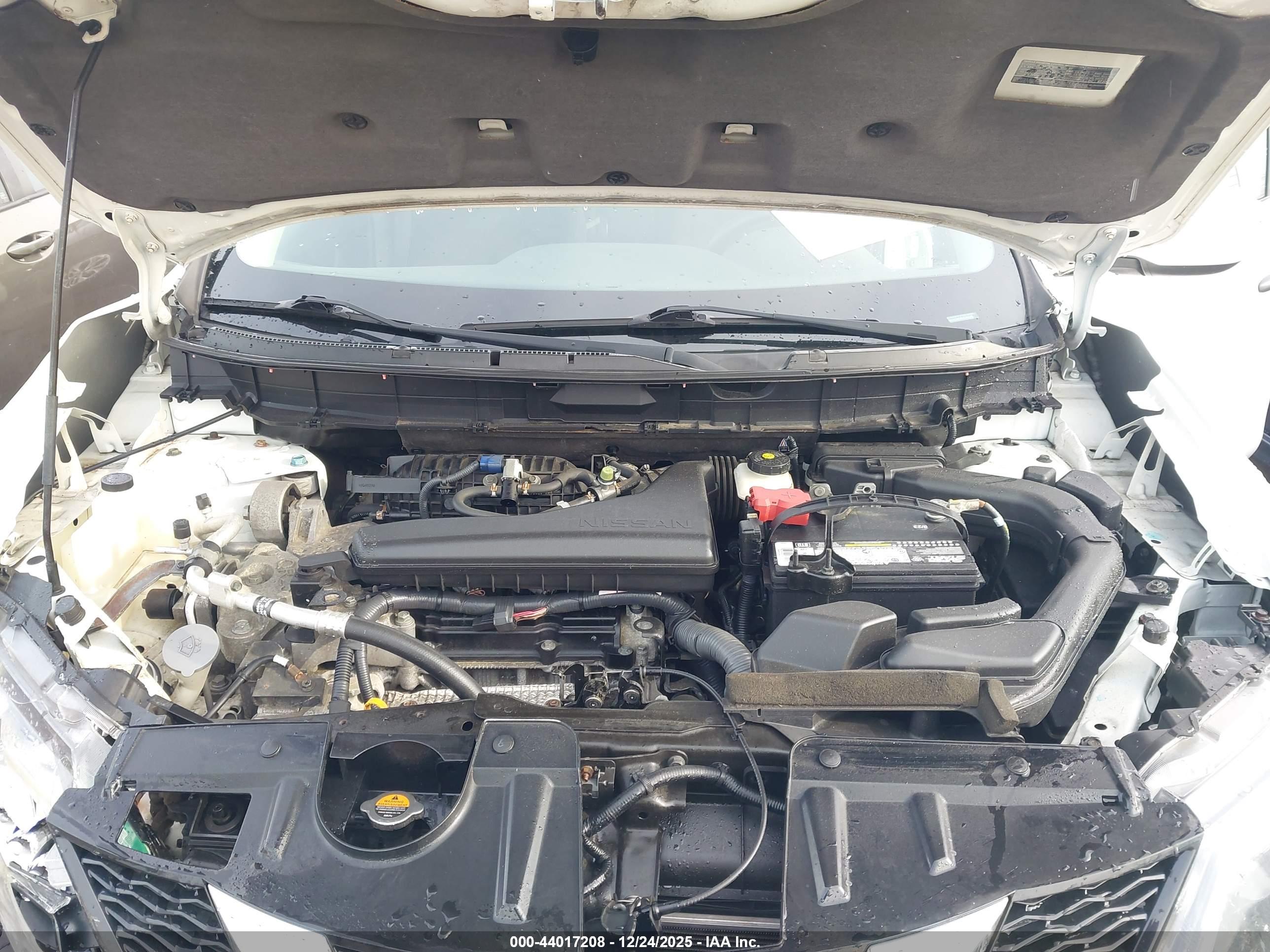 NISSAN ROGUE image 10