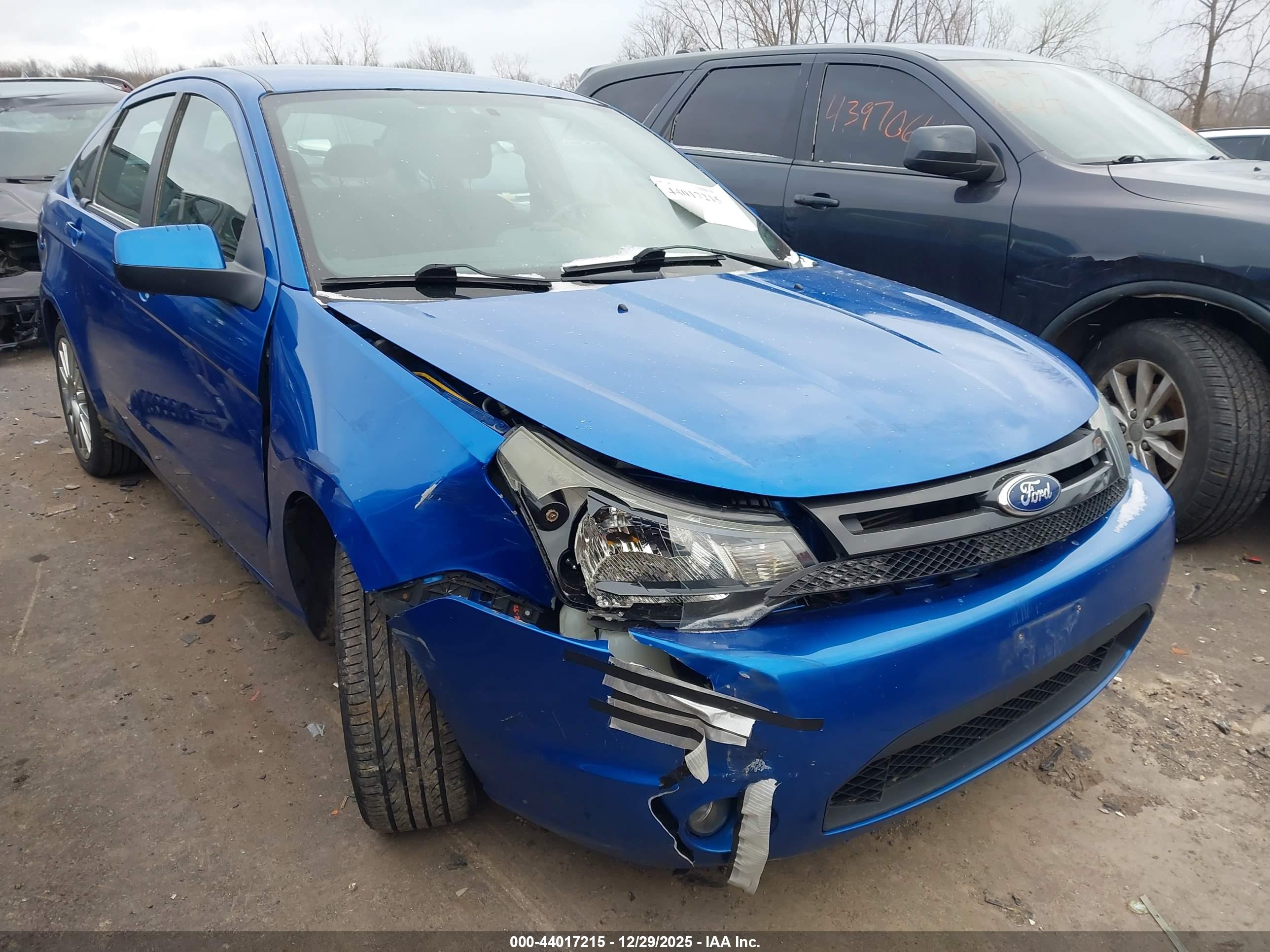 FORD FOCUS image 6