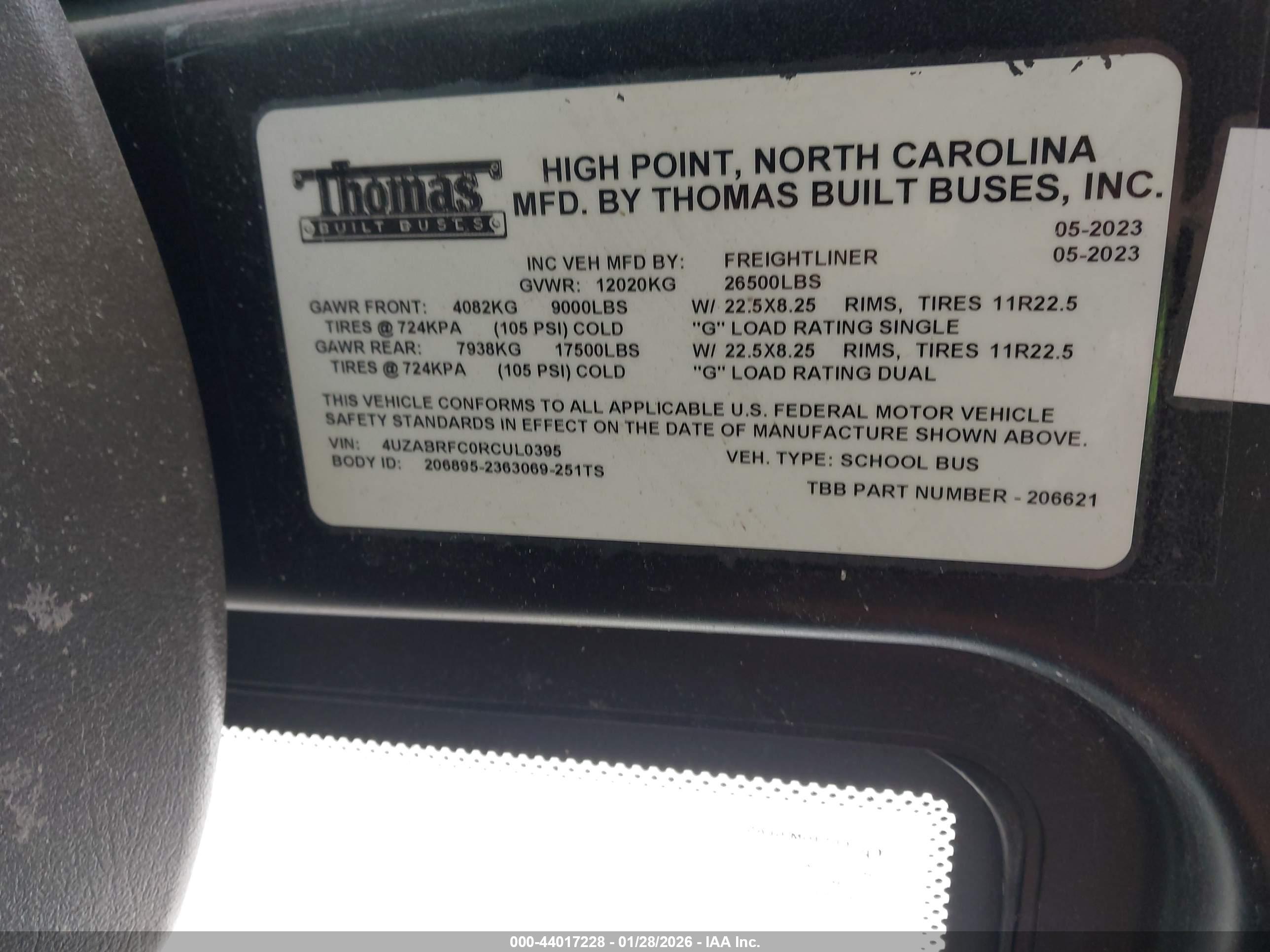 FREIGHTLINER CHASSIS image 9