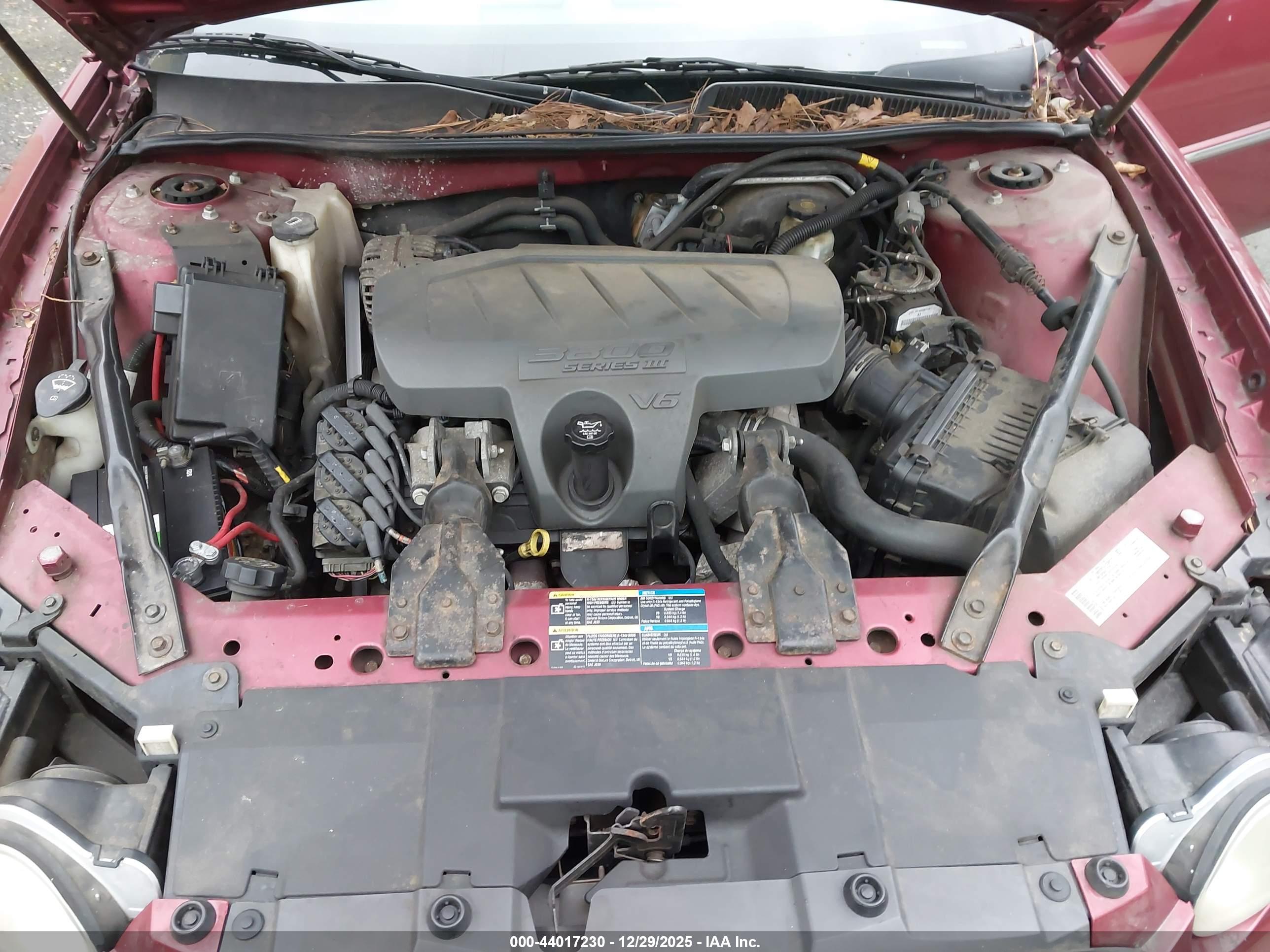 BUICK LACROSSE image 10