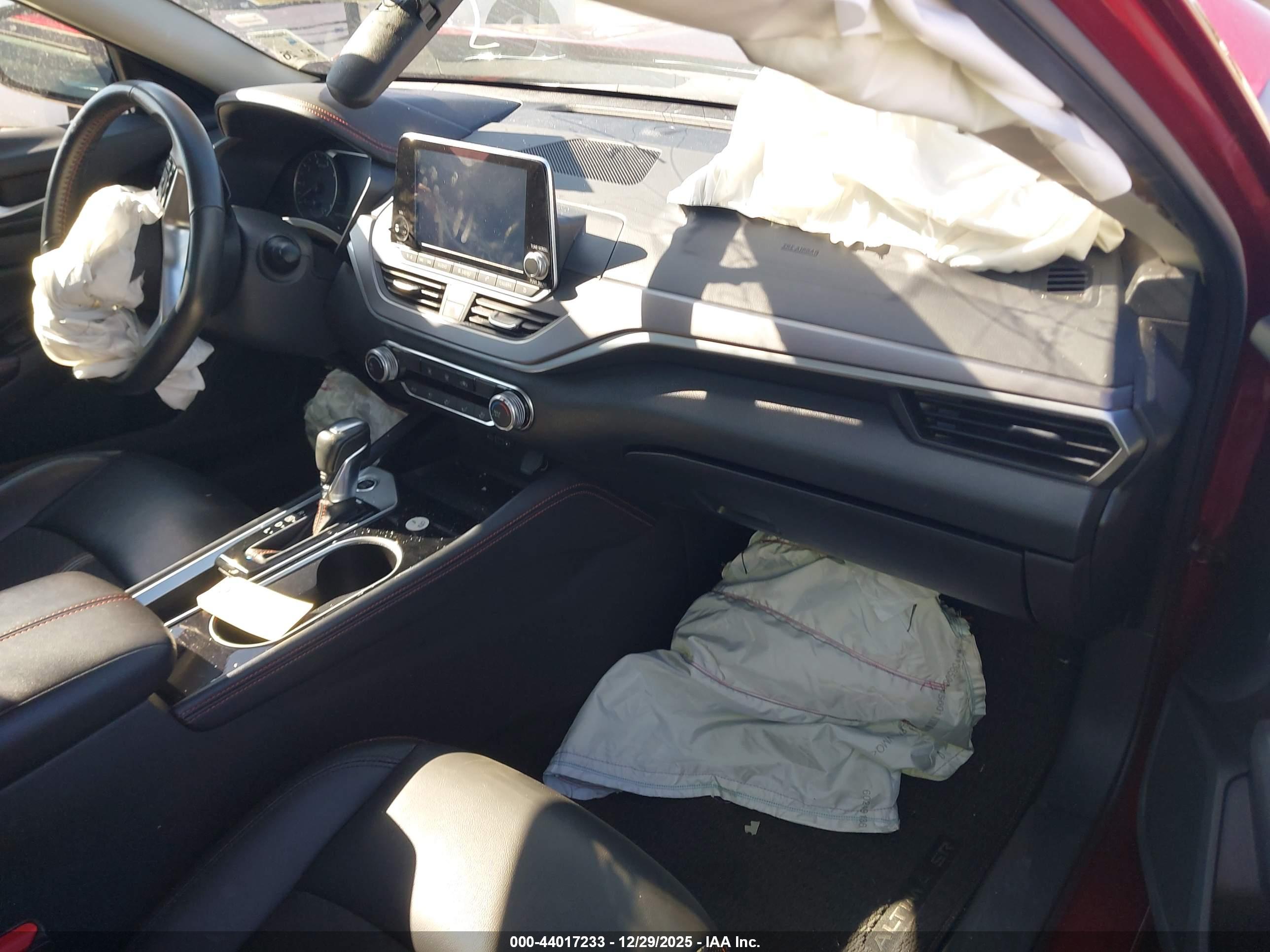NISSAN ALTIMA image 5