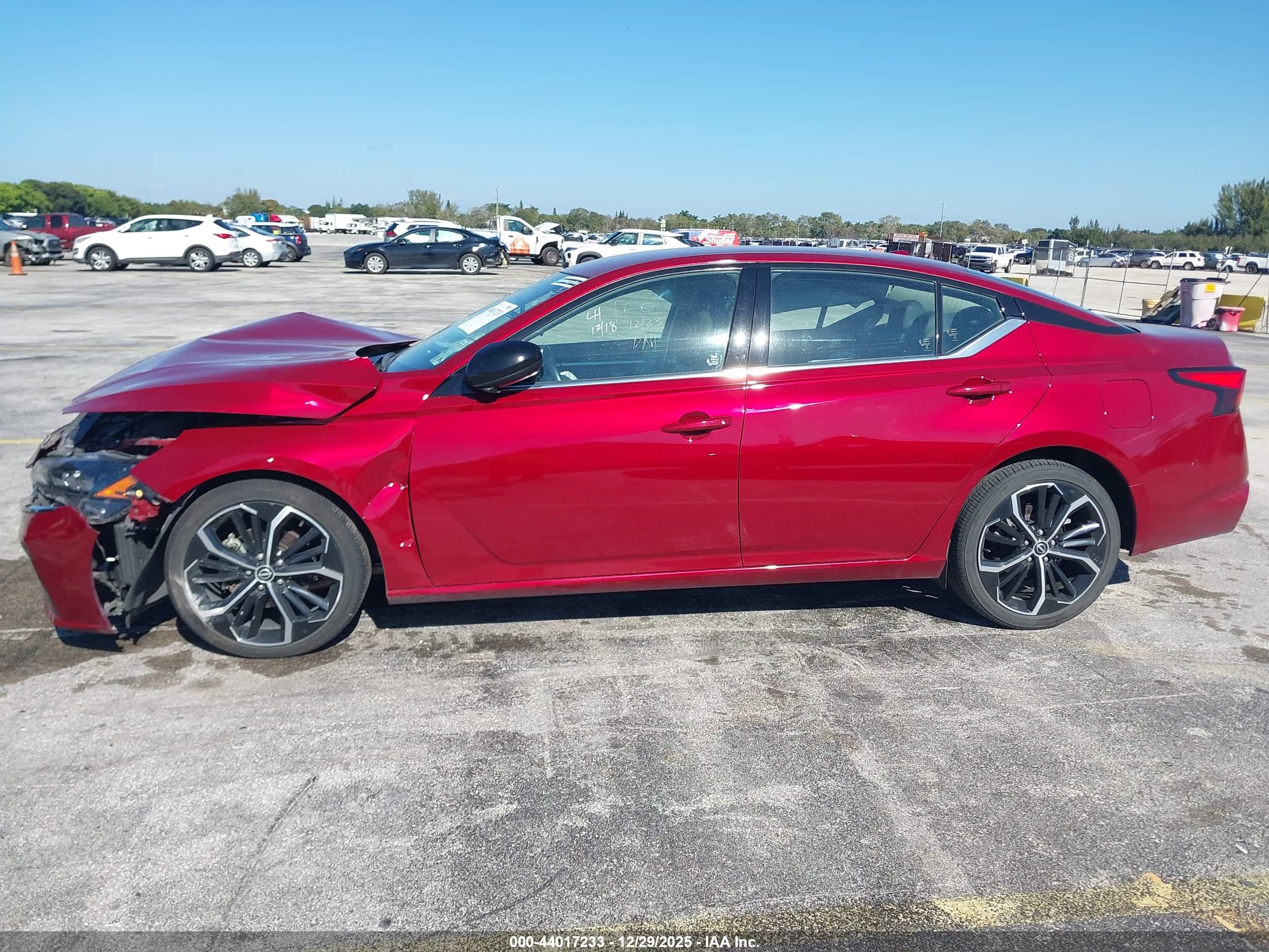 NISSAN ALTIMA image 6