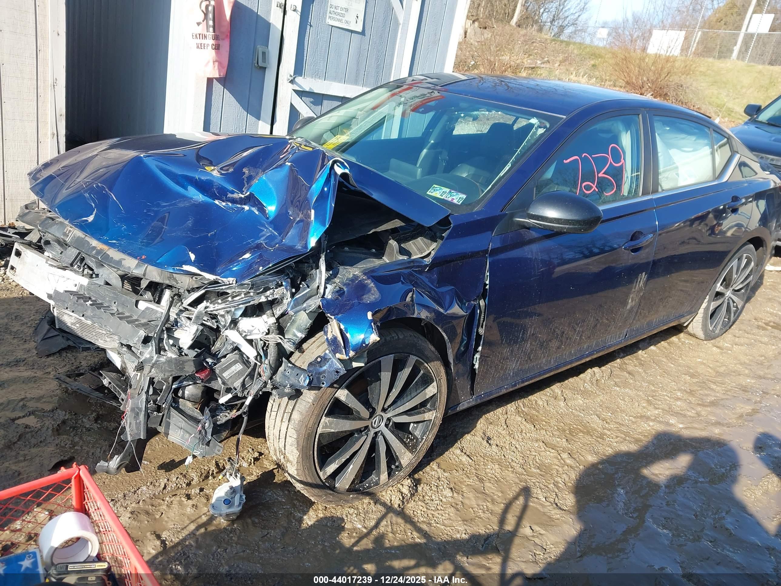 NISSAN ALTIMA image 2