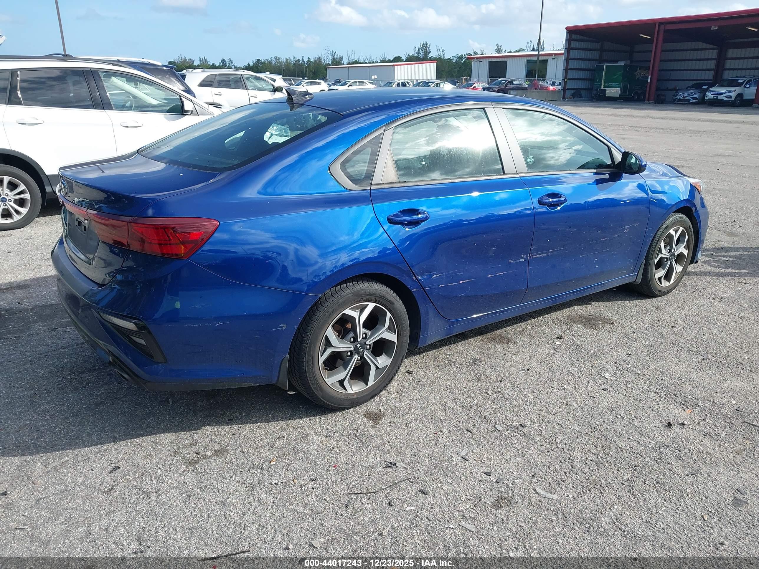 KIA FORTE image 4