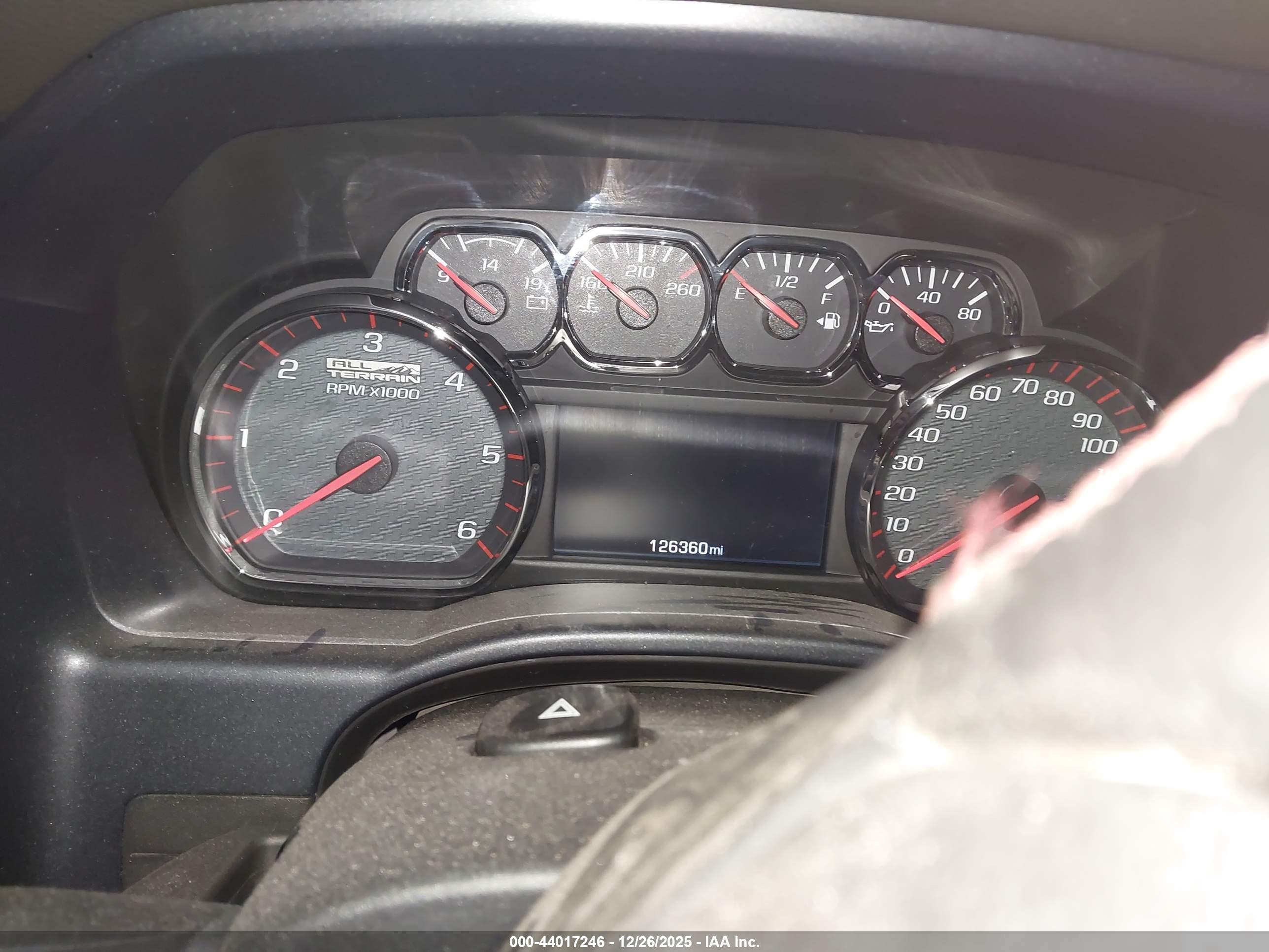 GMC SIERRA image 7
