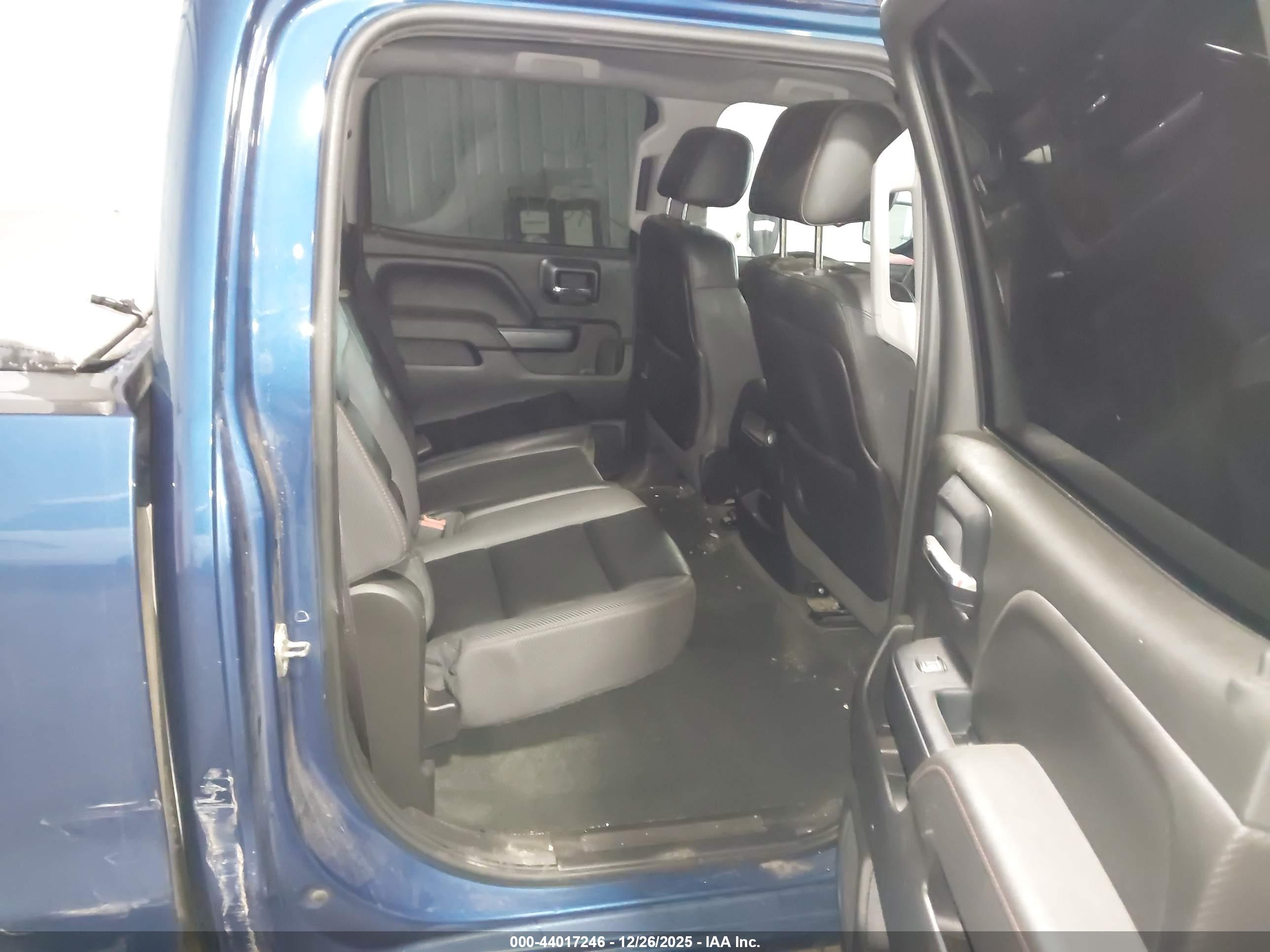 GMC SIERRA image 8