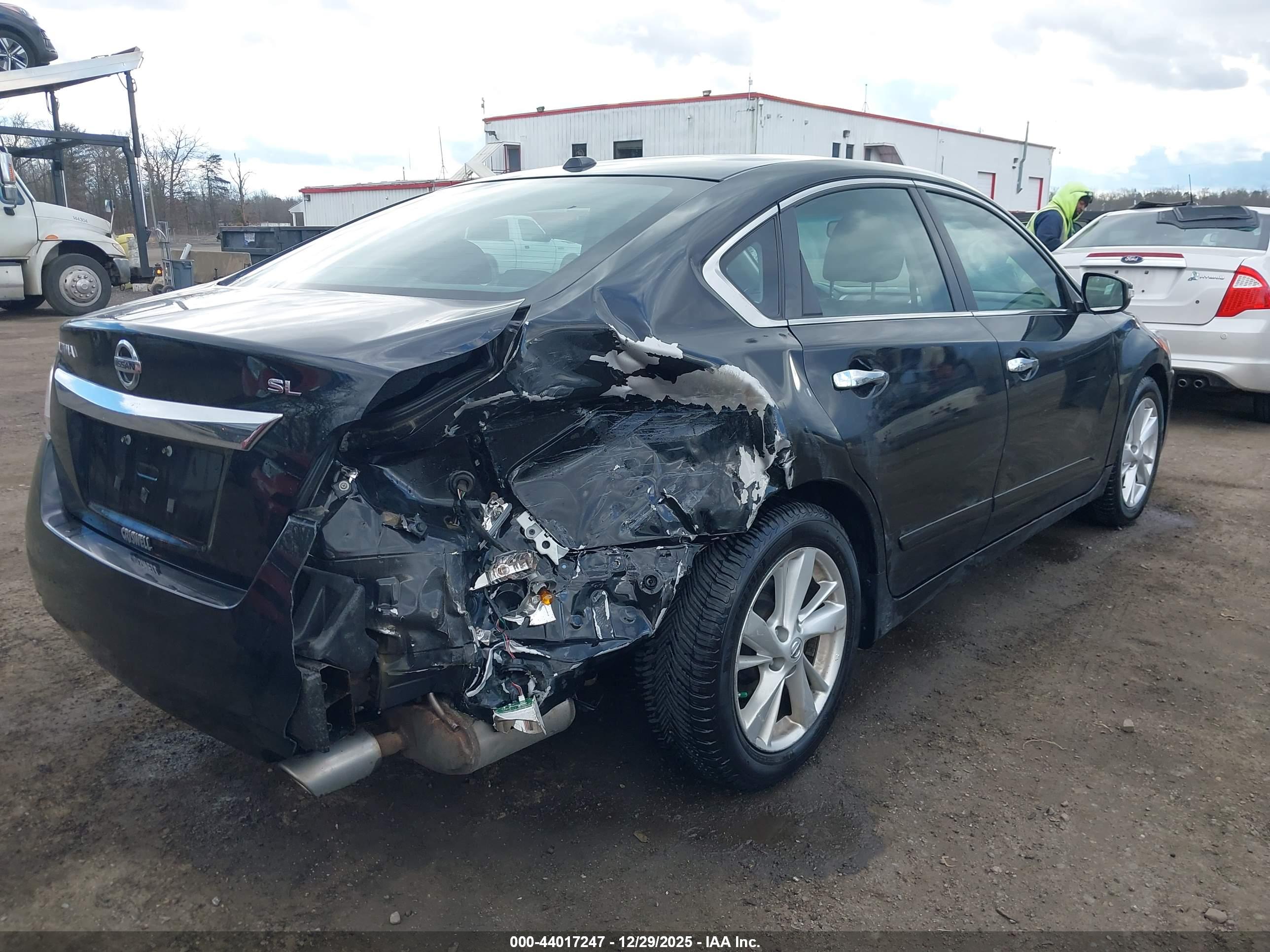 NISSAN ALTIMA image 6