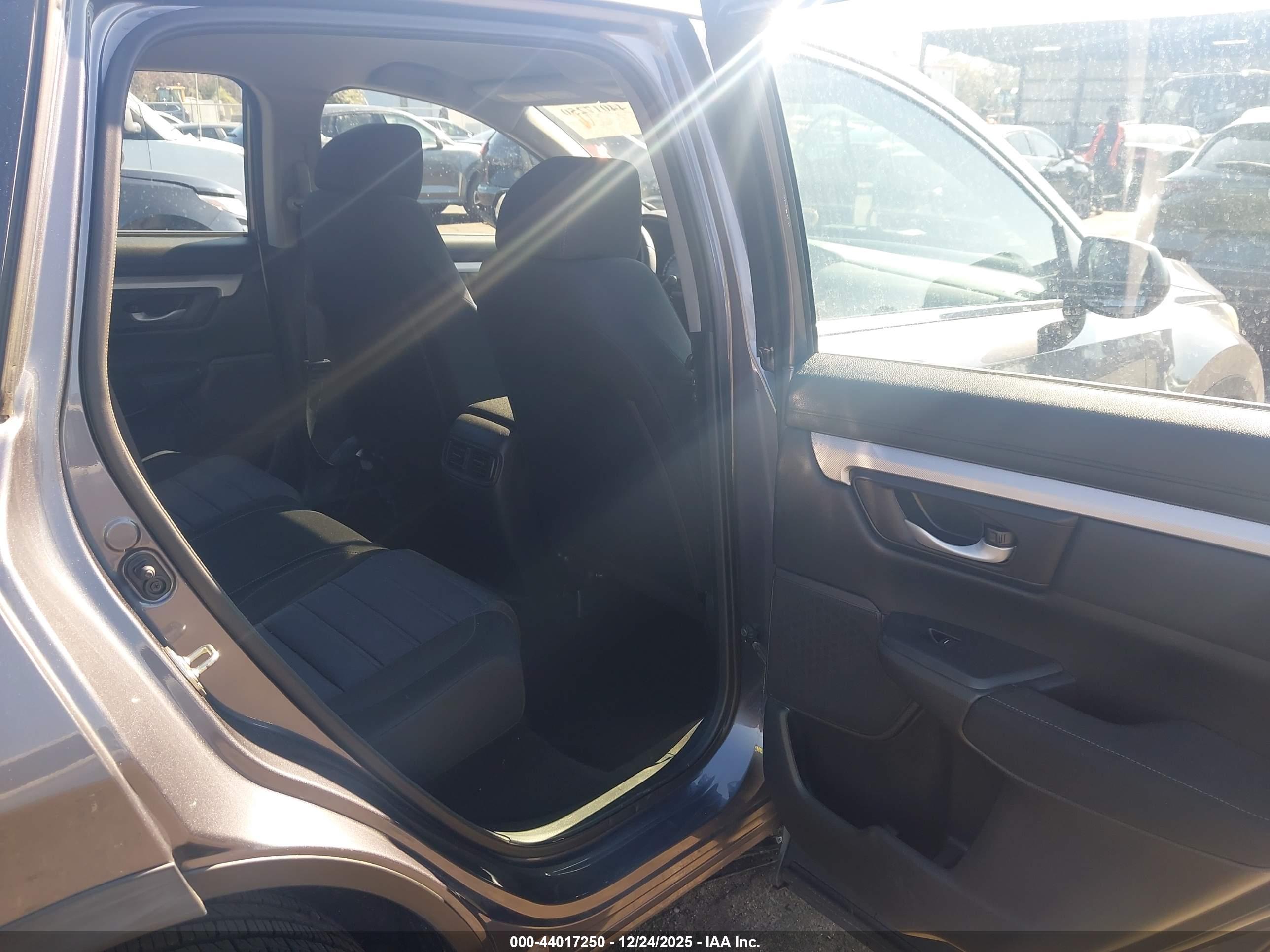 HONDA CR-V image 8