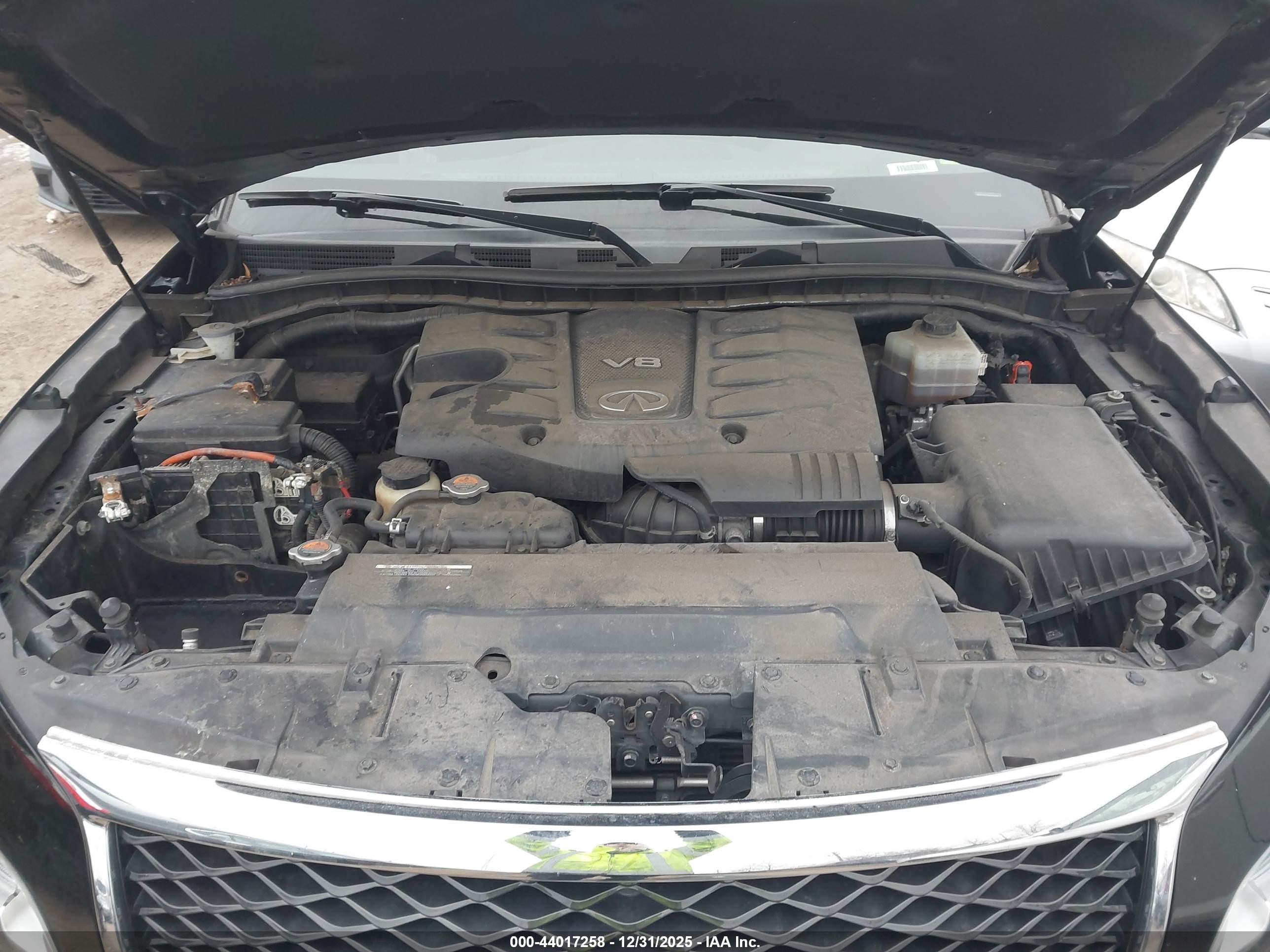 INFINITI QX80 image 10