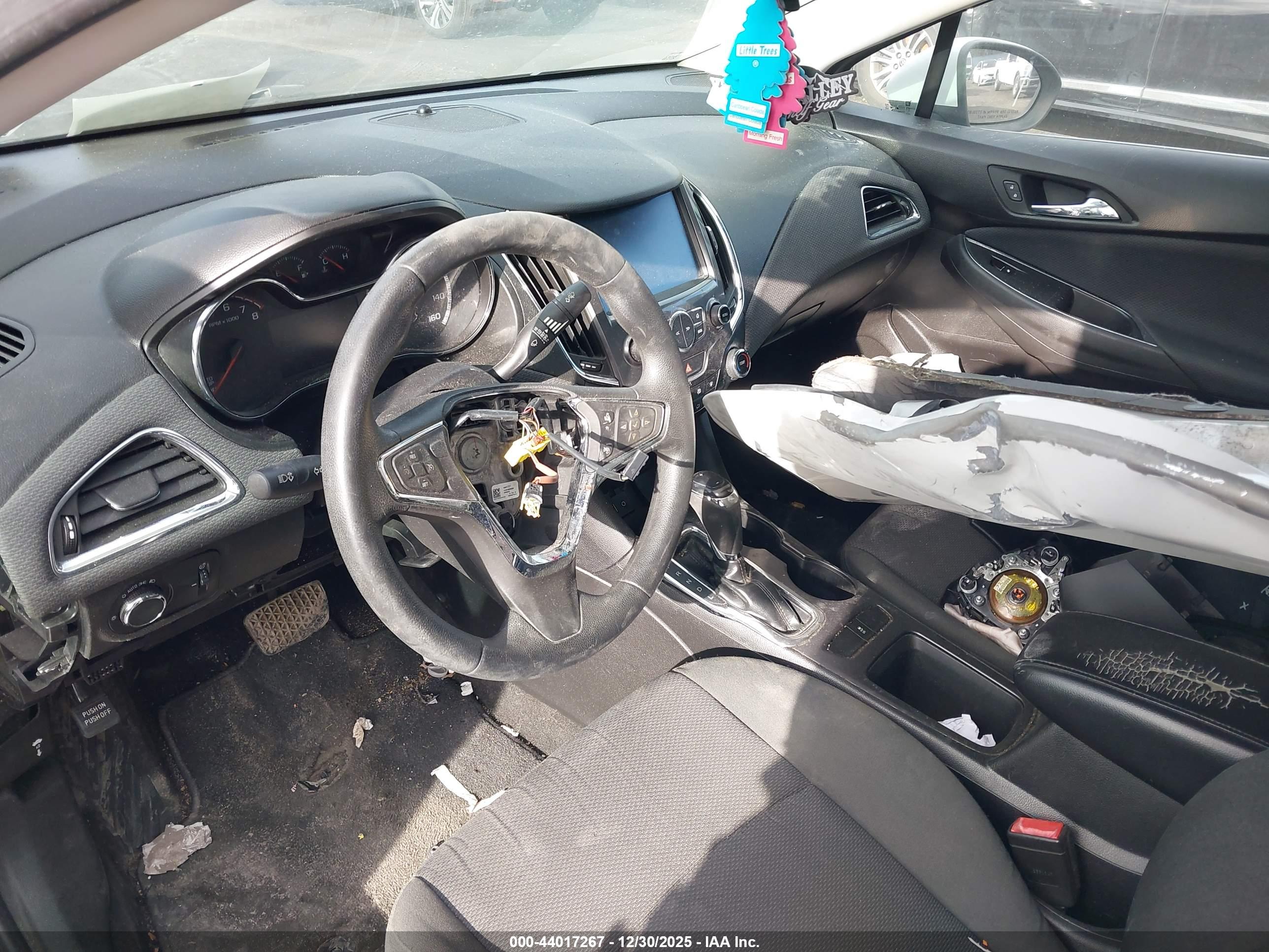 CHEVROLET CRUZE image 5