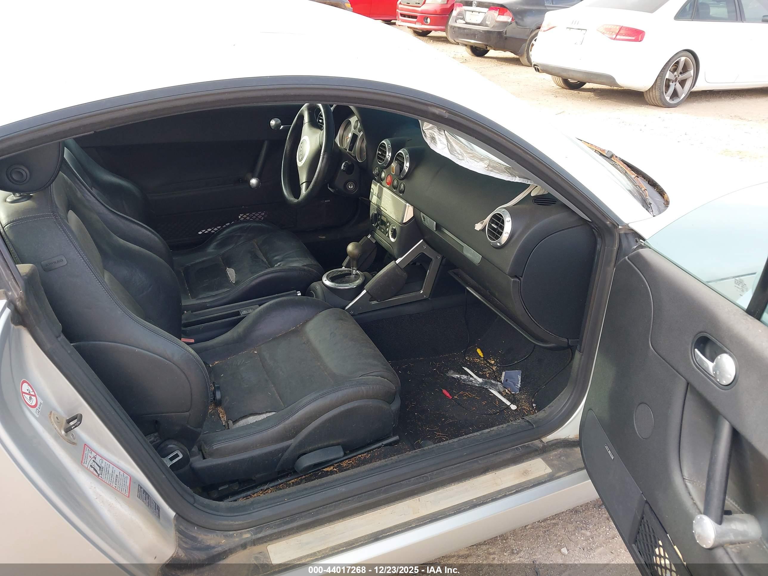 AUDI TT image 5