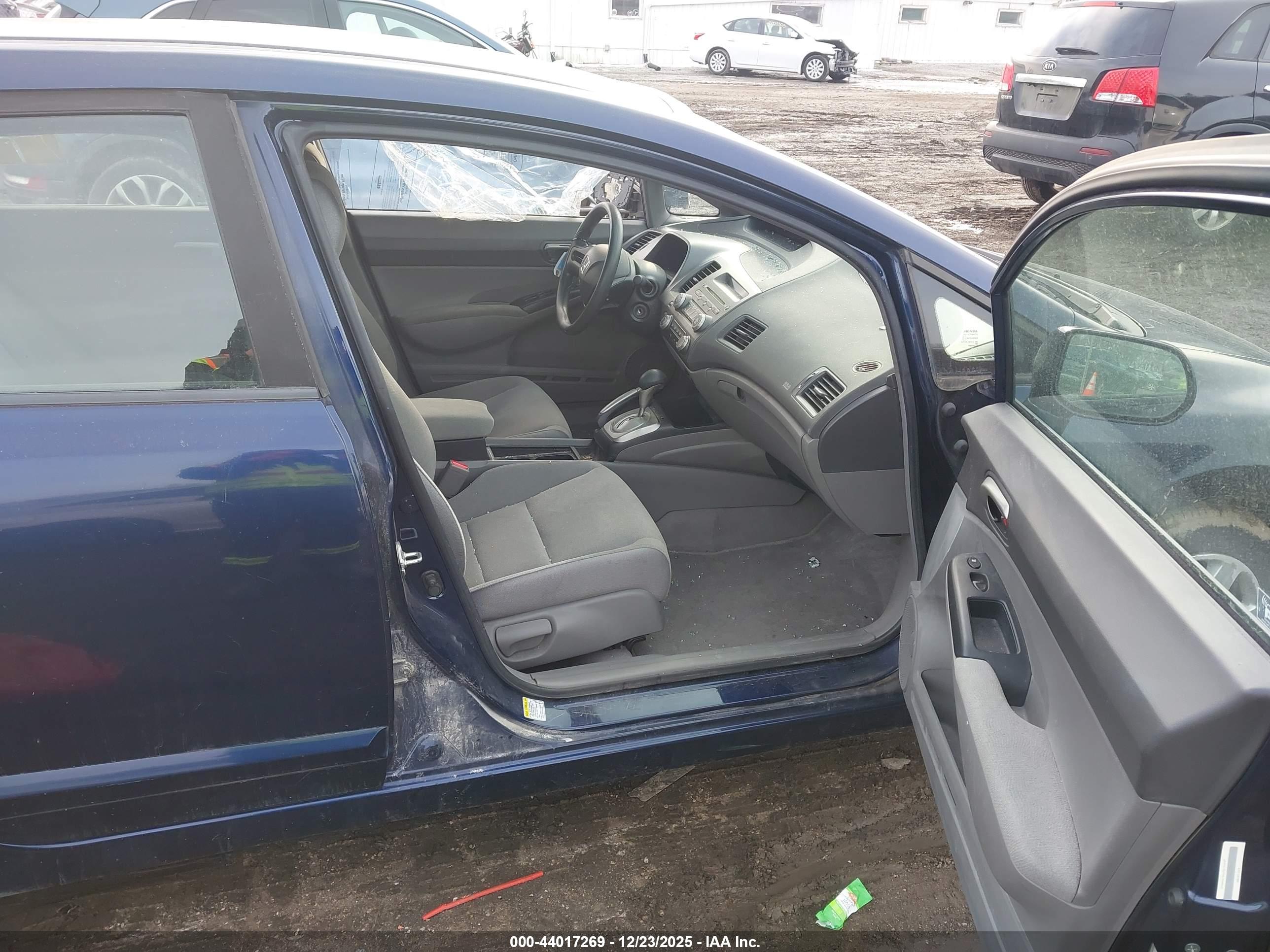 HONDA CIVIC image 5