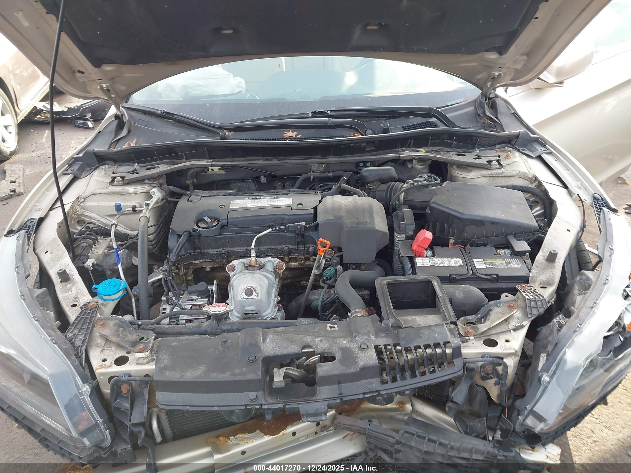 HONDA ACCORD image 10