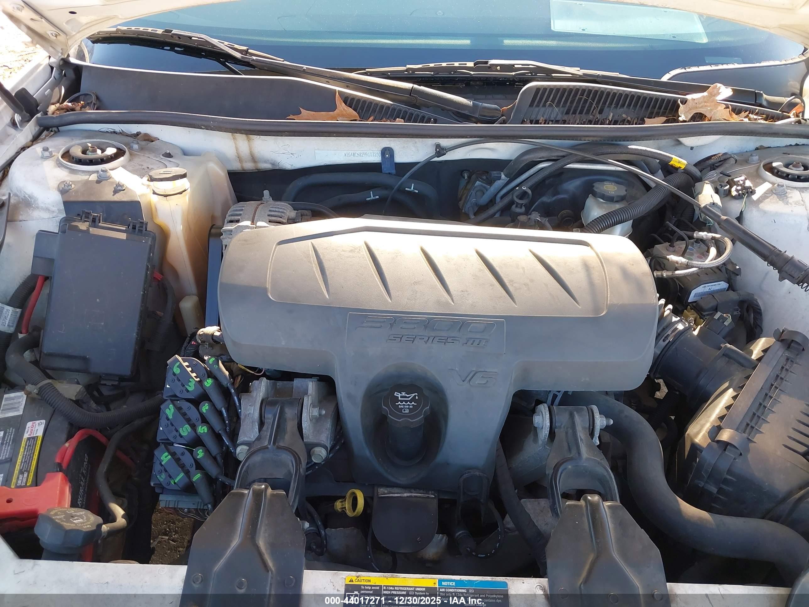 BUICK LACROSSE image 10