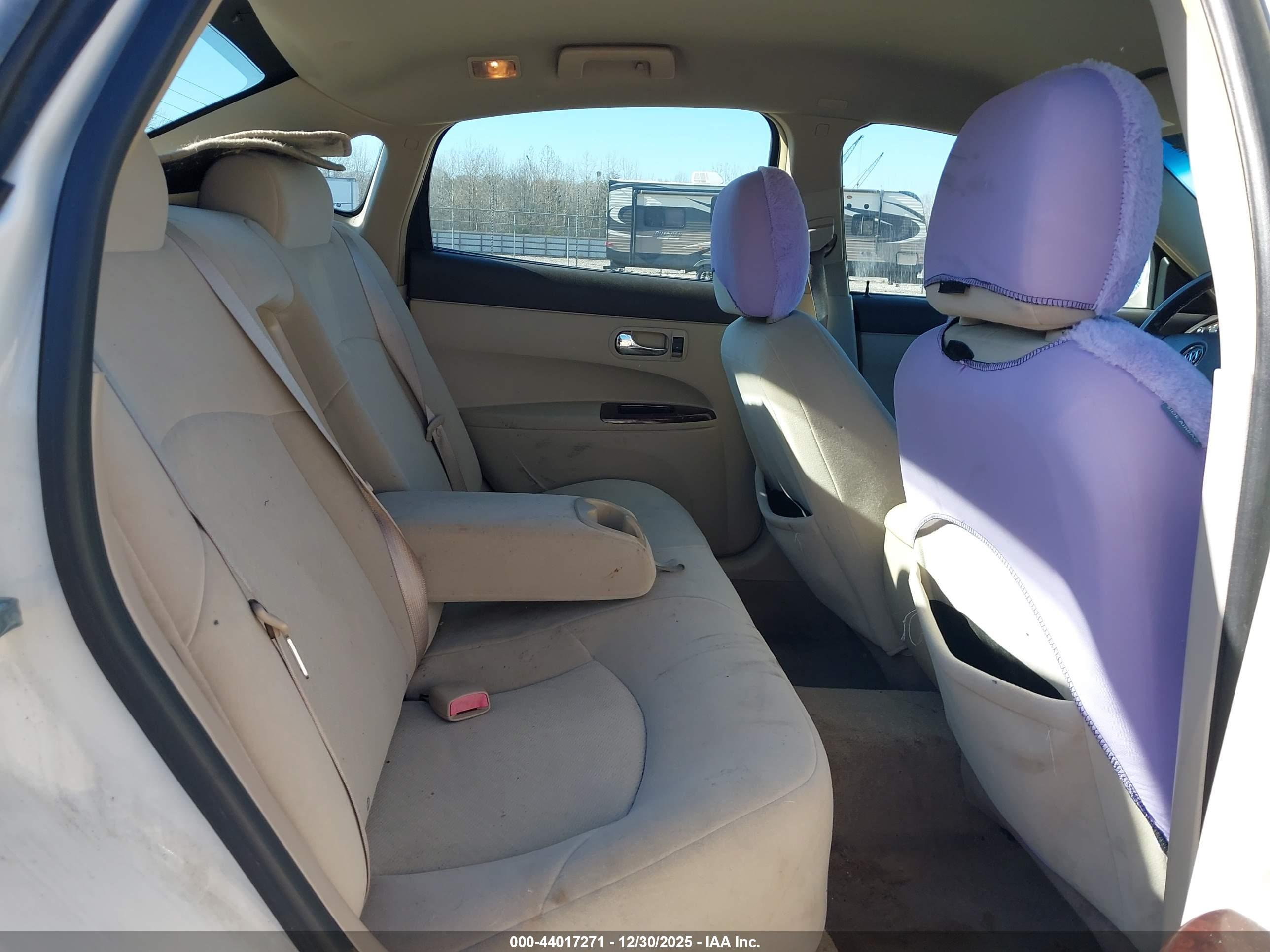 BUICK LACROSSE image 8