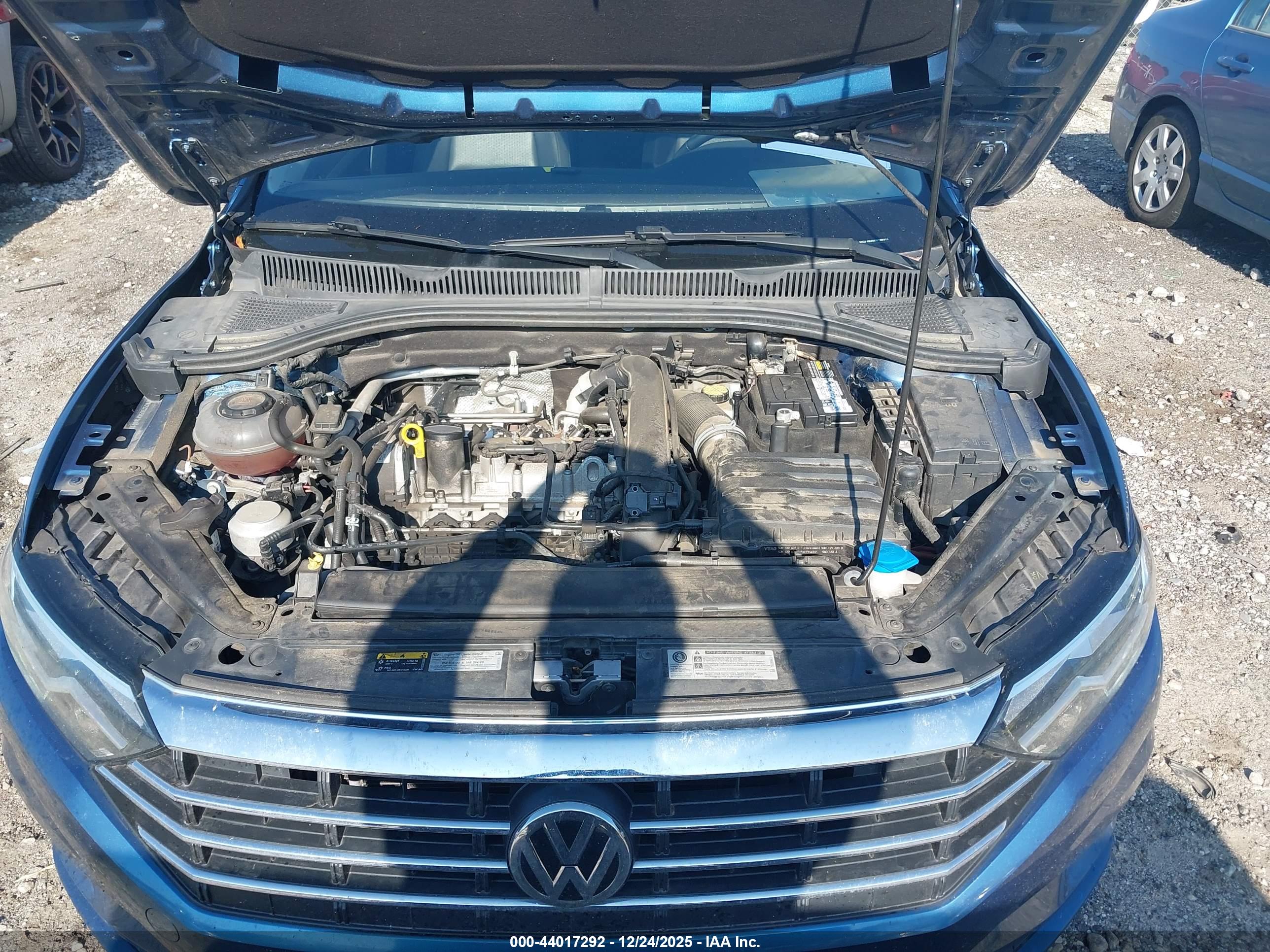 VOLKSWAGEN JETTA image 10
