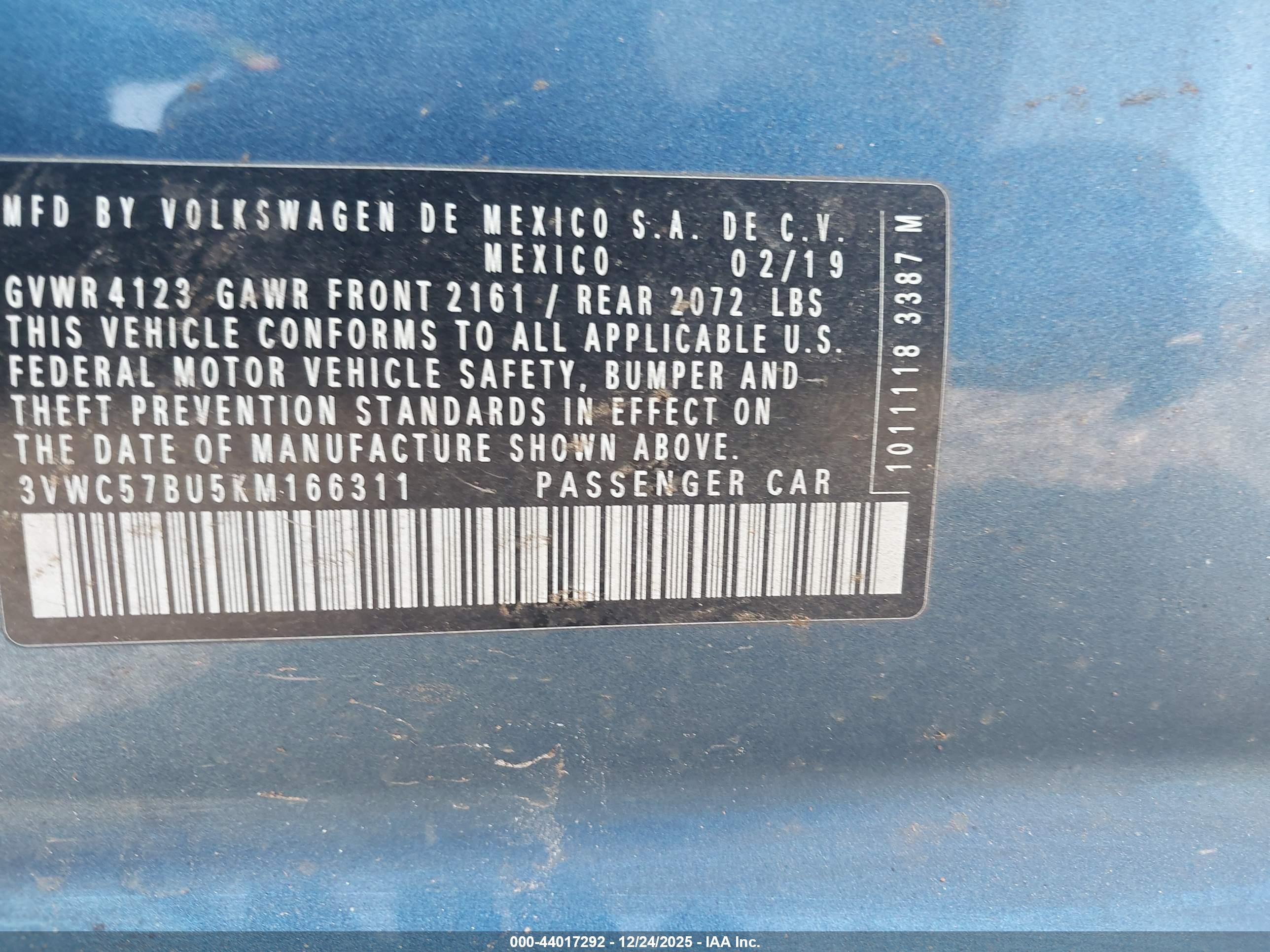 VOLKSWAGEN JETTA image 9