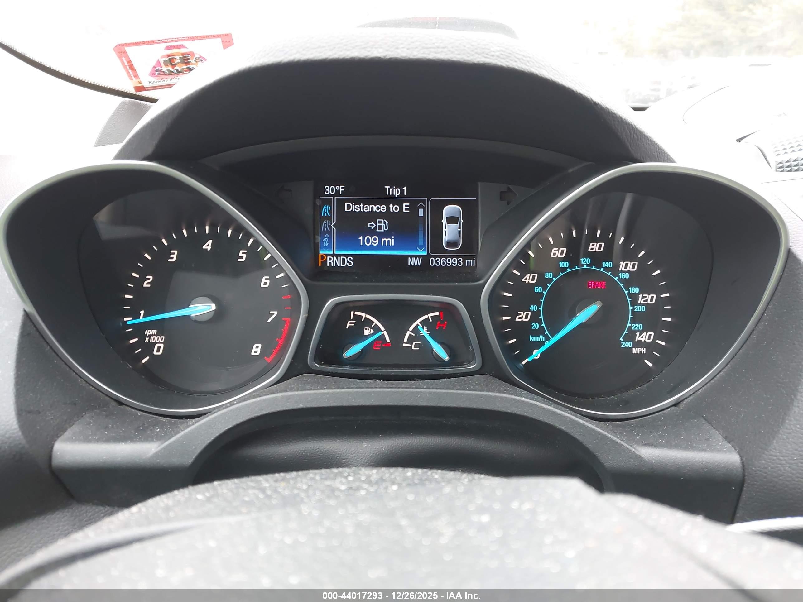 FORD ESCAPE image 7