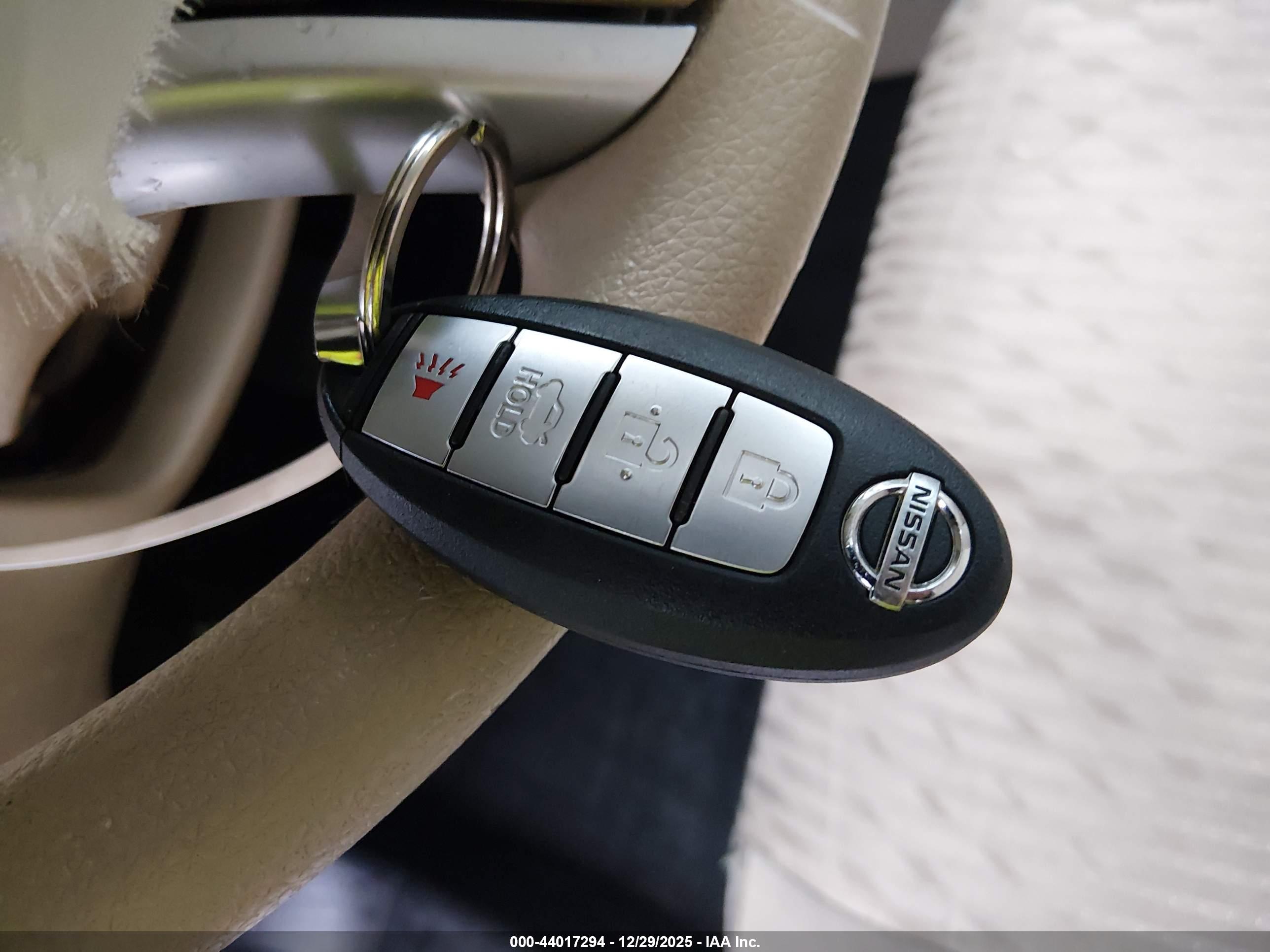 NISSAN ALTIMA image 11