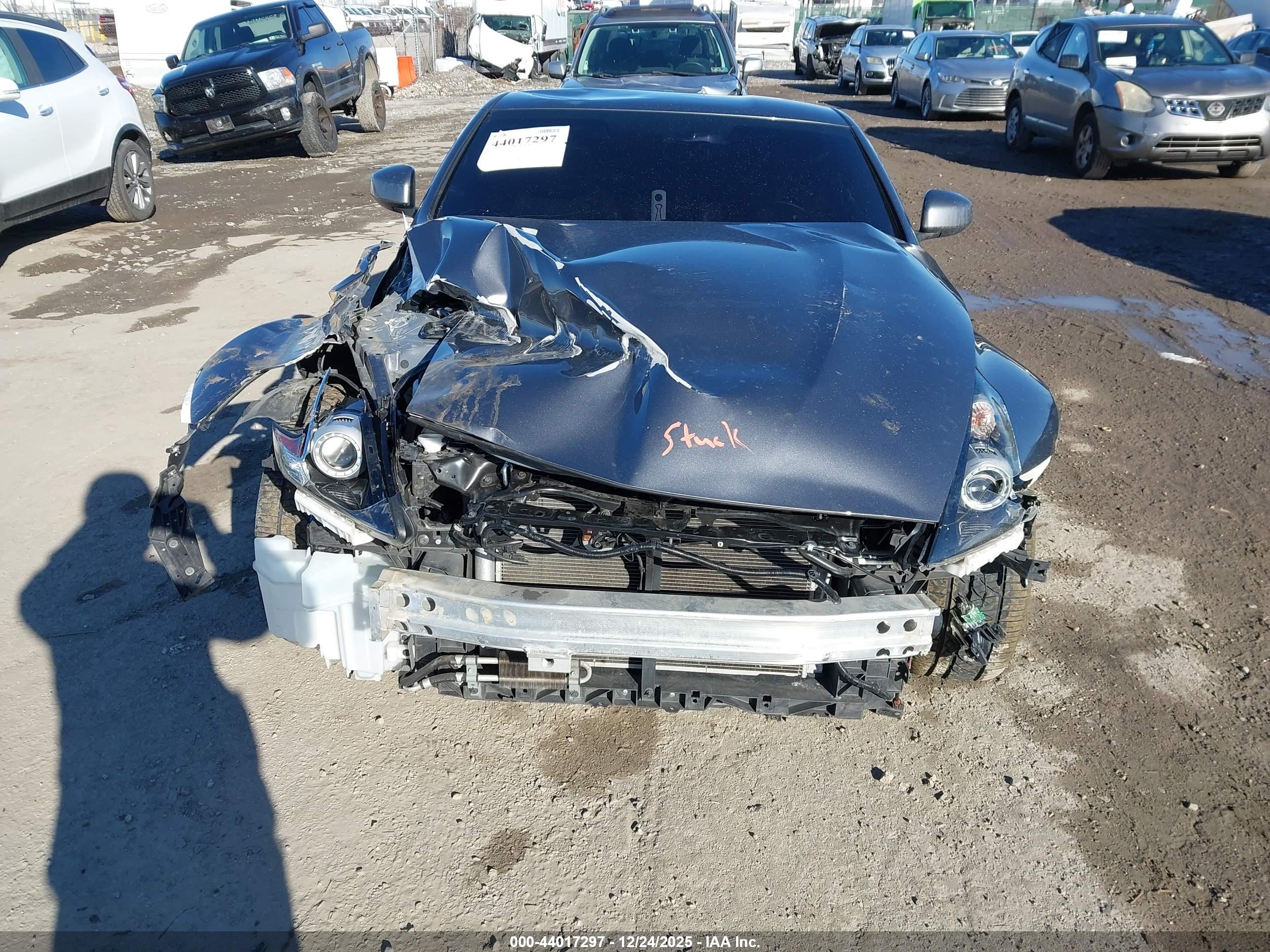 NISSAN 370Z image 10