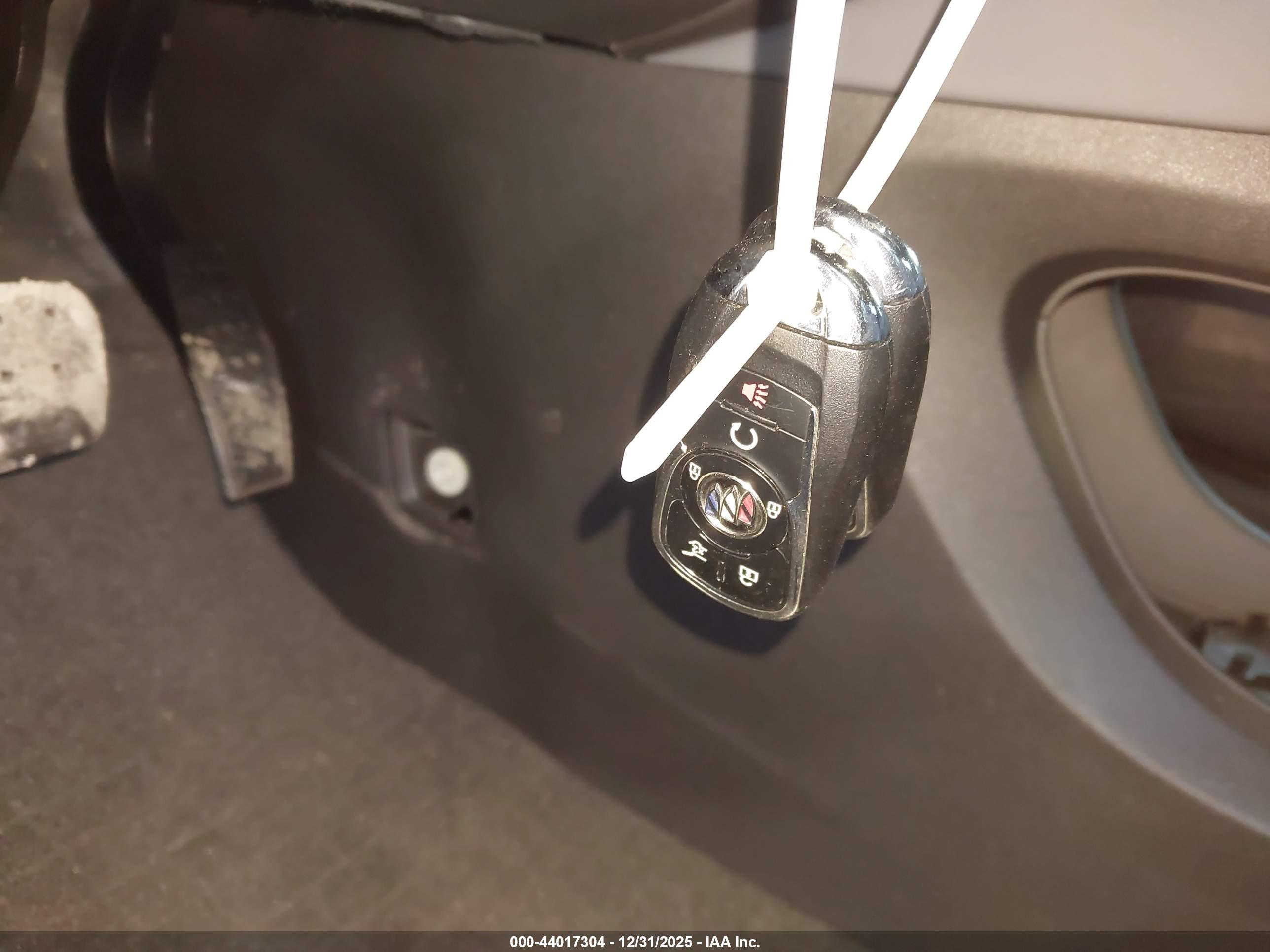 BUICK ENCLAVE image 11