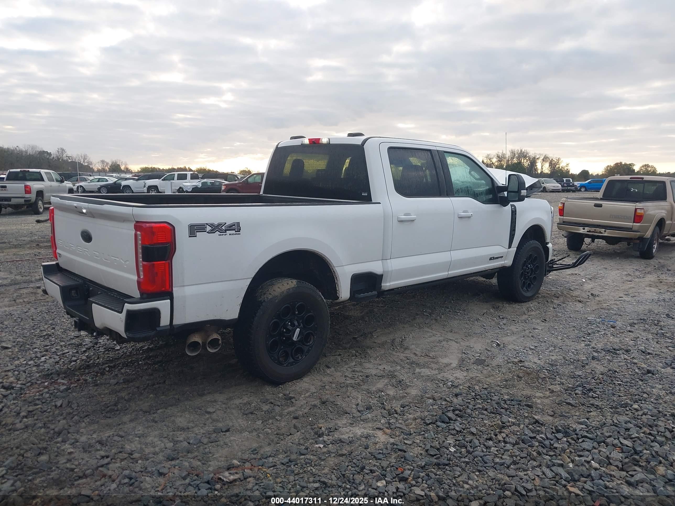 FORD F-250 image 4