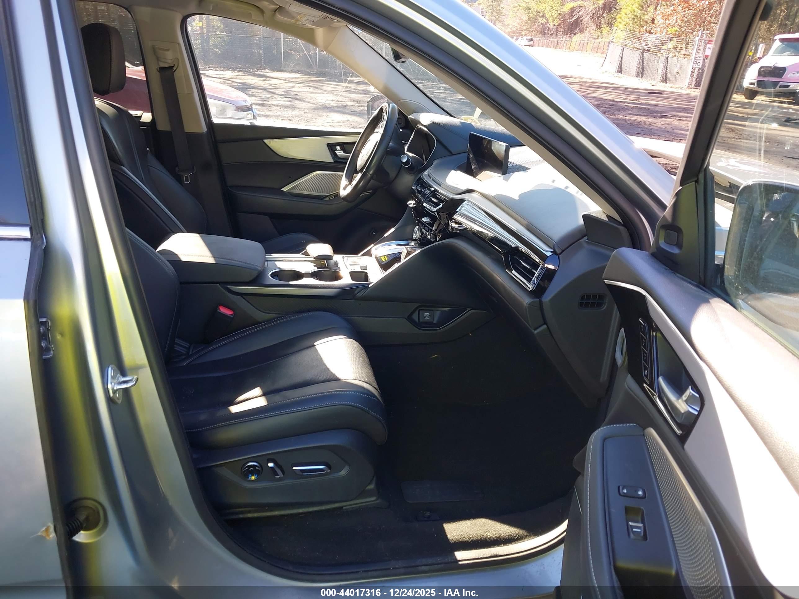 ACURA MDX image 5