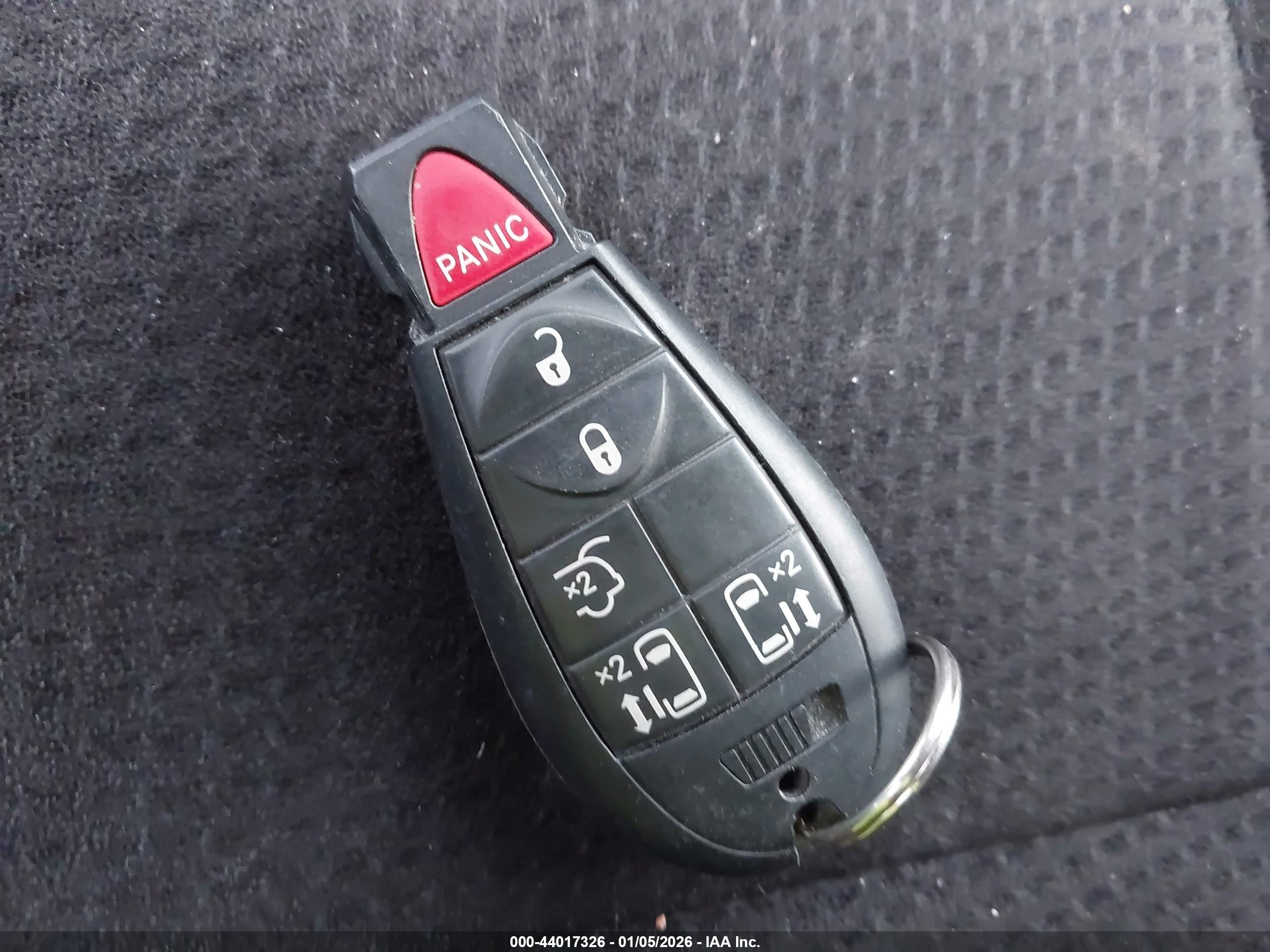 CHRYSLER TOWN image 11