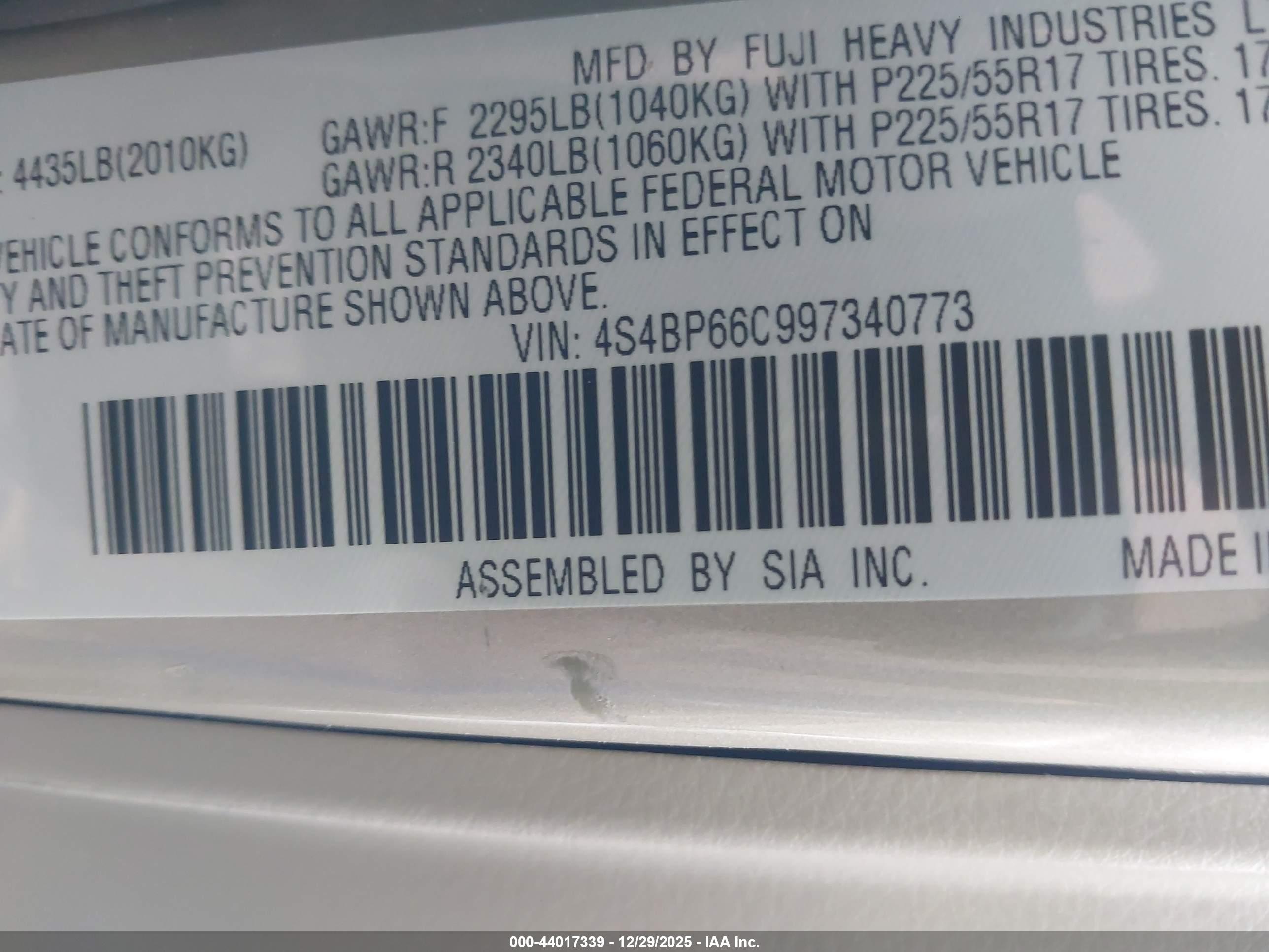SUBARU OUTBACK image 9