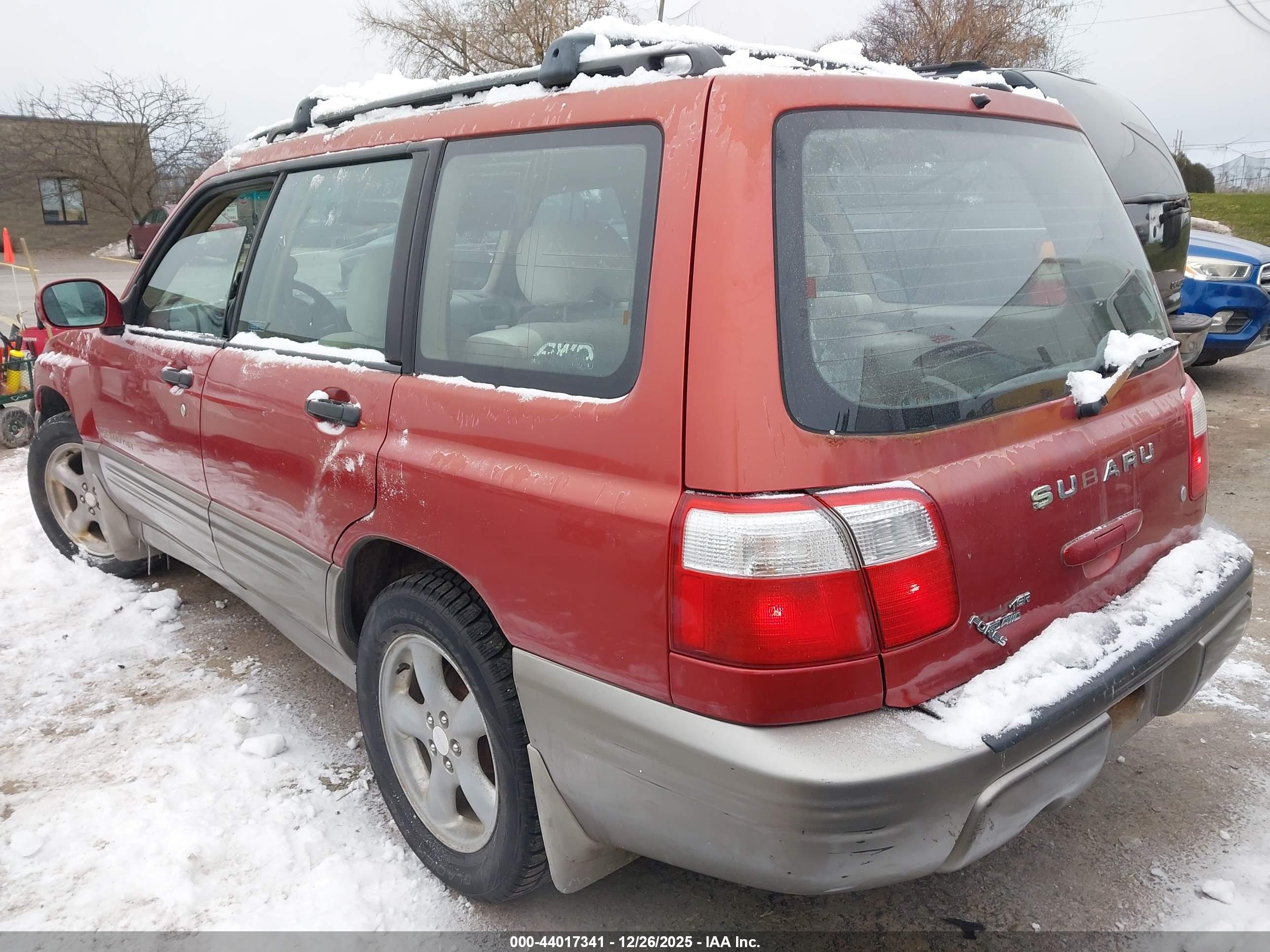 SUBARU FORESTER image 3