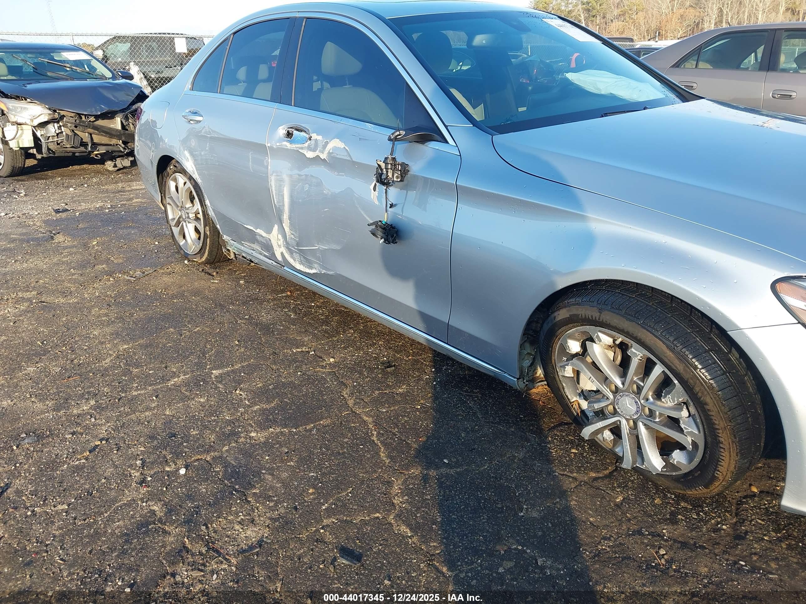 MERCEDES-BENZ C image 6